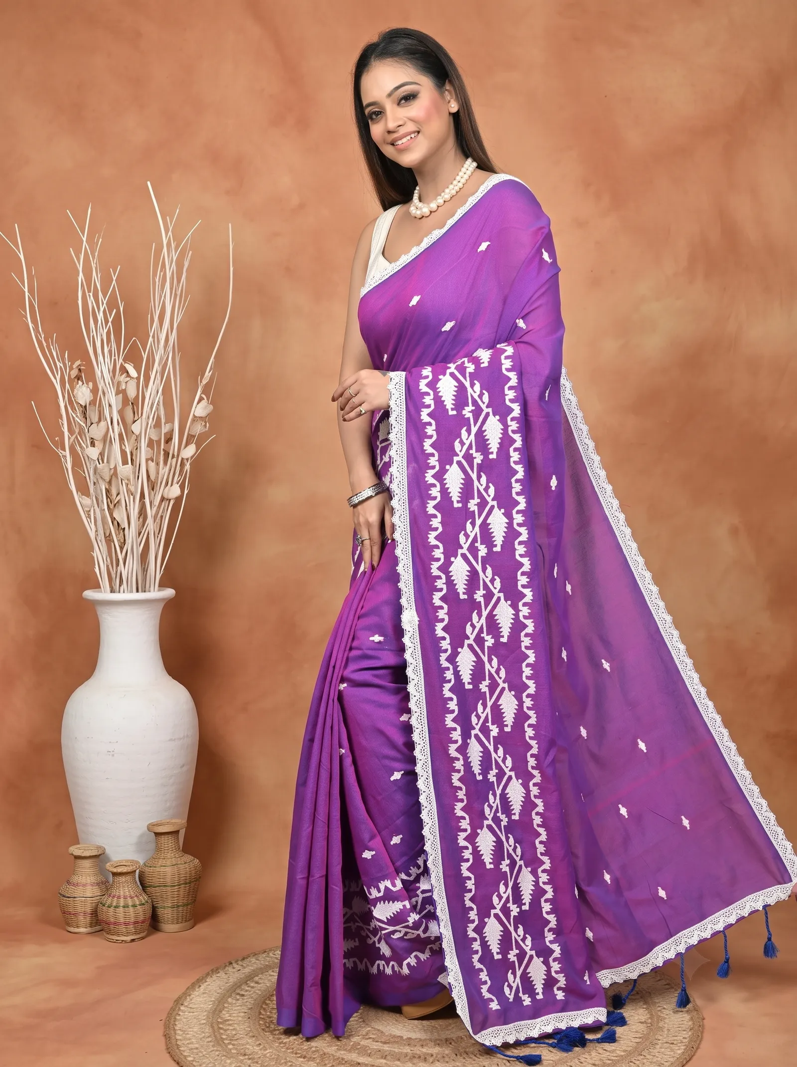 DipDiya Cotton  Traditional Bengali Purple Artisan Crafted Parepu Handloom Saree