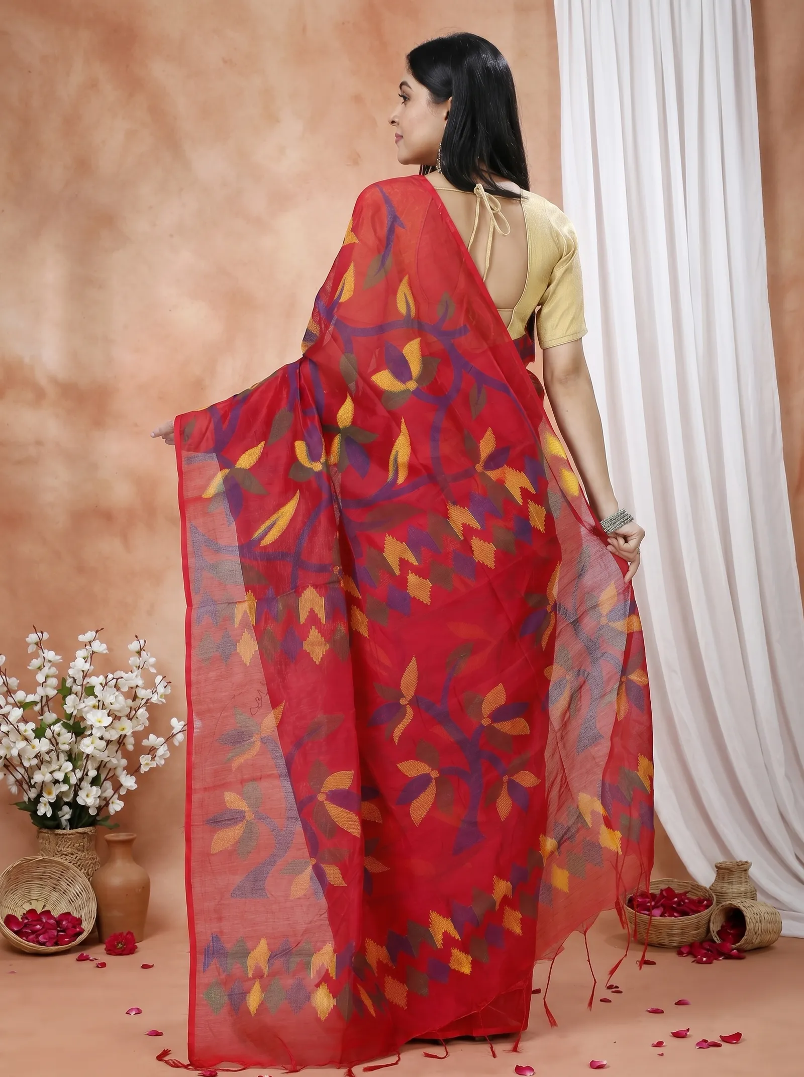 DipDiya Cotton  Traditional Bengali Red Artisan Crafted Naren Handloom Saree