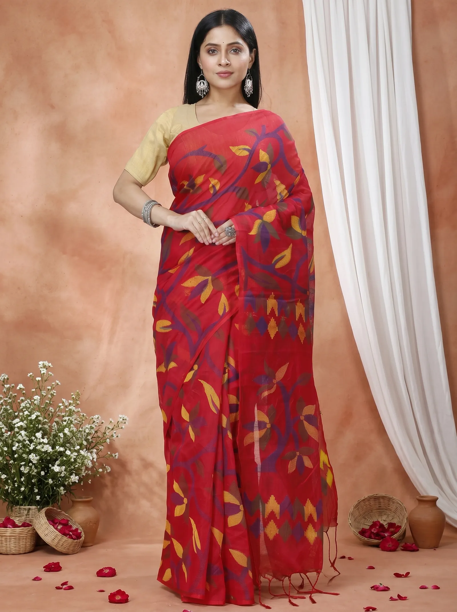 DipDiya Cotton  Traditional Bengali Red Artisan Crafted Naren Handloom Saree