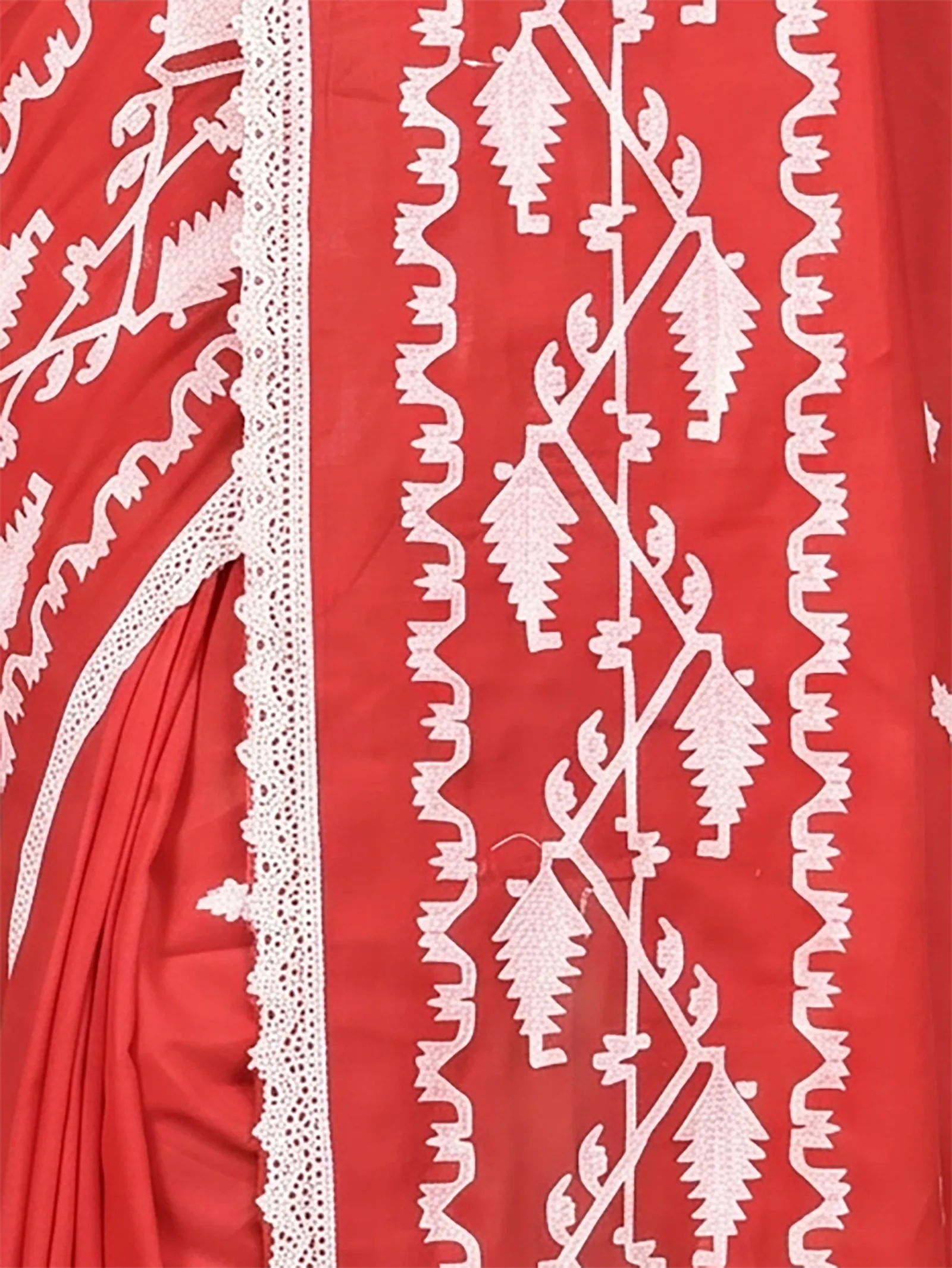 DipDiya Cotton  Traditional Bengali Red Artisan Crafted Parepu Handloom Saree