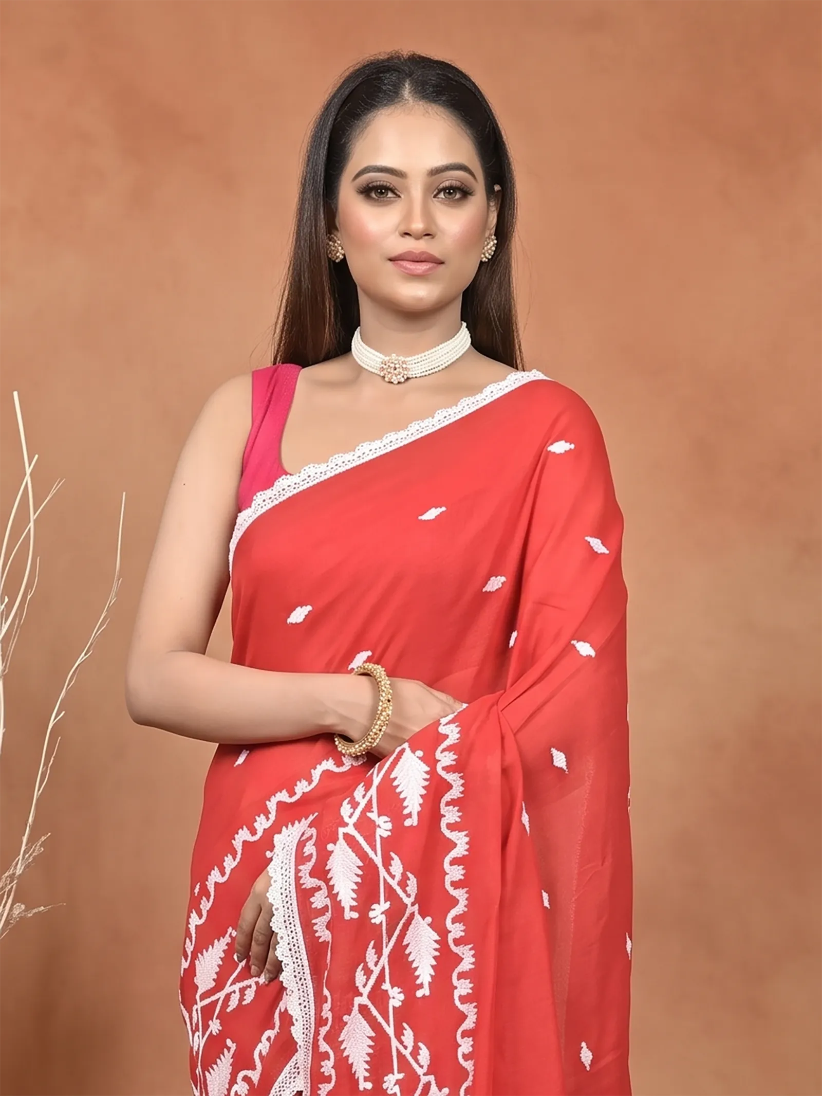 DipDiya Cotton  Traditional Bengali Red Artisan Crafted Parepu Handloom Saree