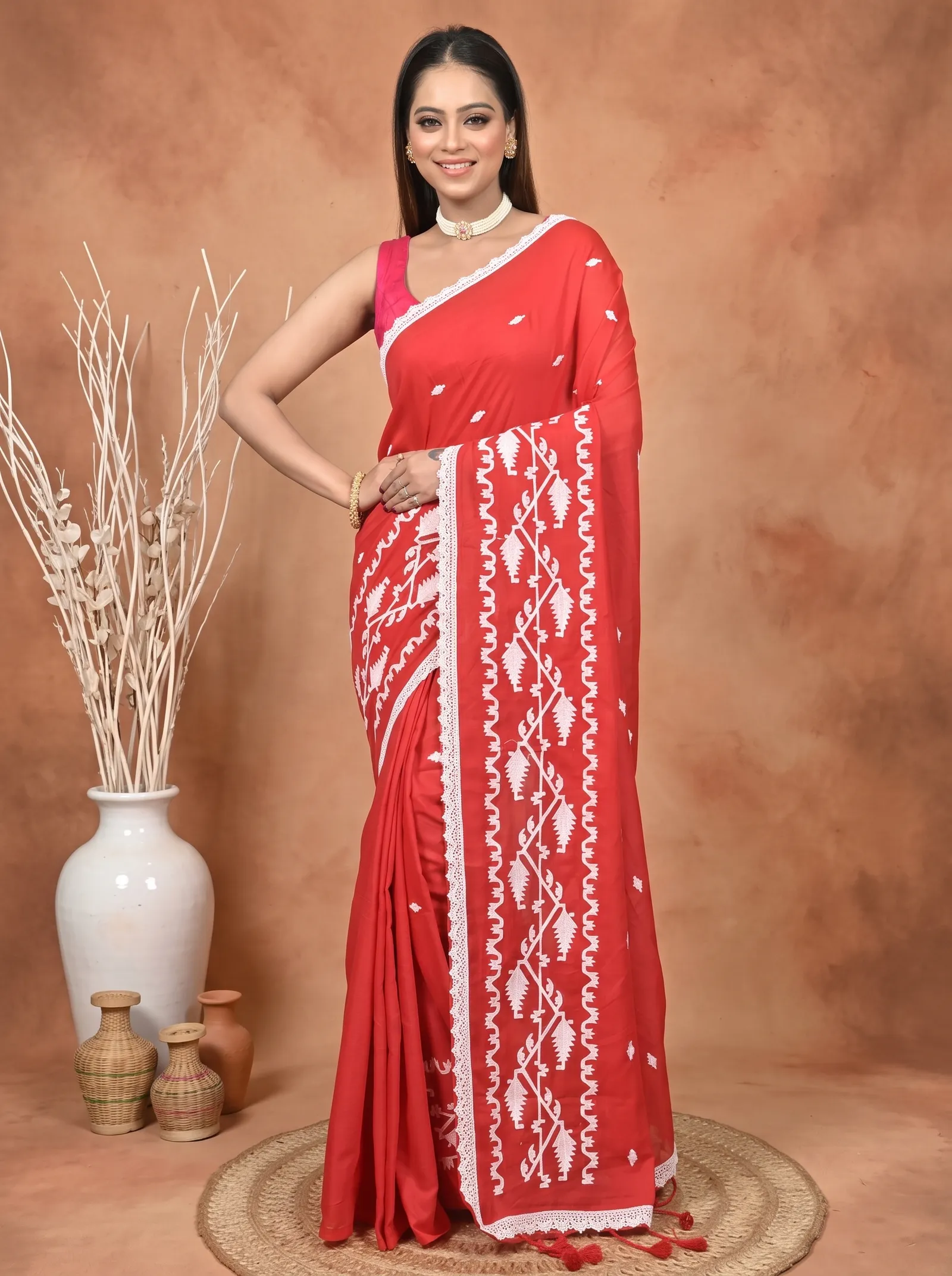 DipDiya Cotton  Traditional Bengali Red Artisan Crafted Parepu Handloom Saree