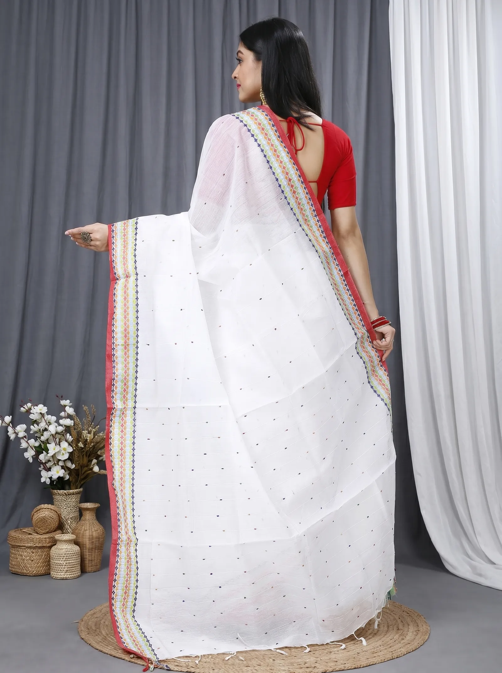 DipDiya Cotton  Traditional Bengali White Artisan Crafted Popkn Handloom Saree