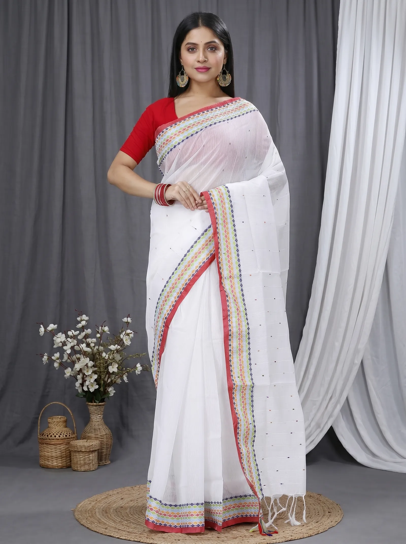 DipDiya Cotton  Traditional Bengali White Artisan Crafted Popkn Handloom Saree