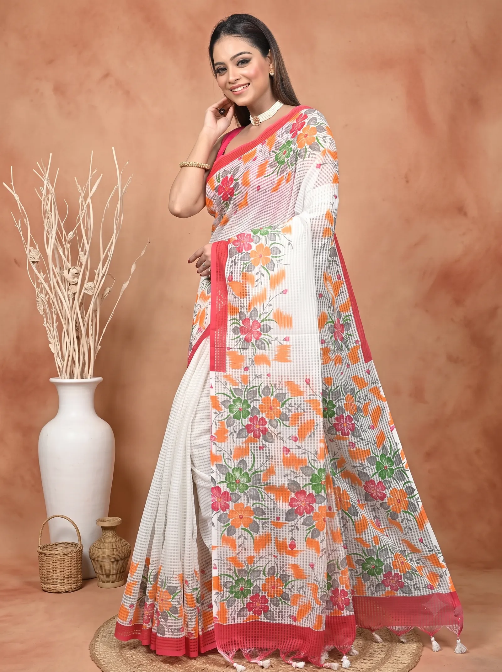 DipDiya Cotton  Traditional Bengali White Red Artisan Crafted Soupon Kota Fabric Saree