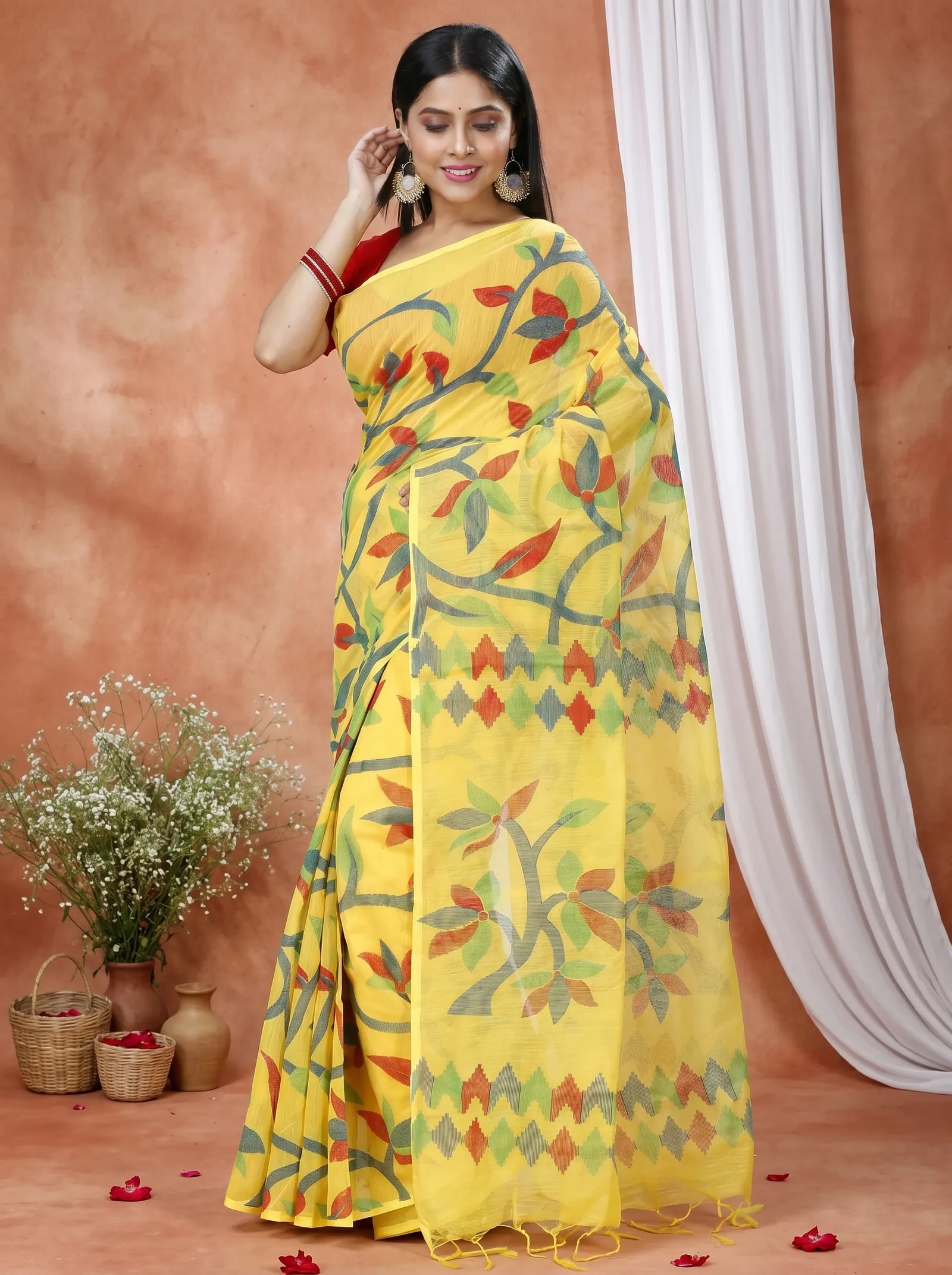DipDiya Cotton  Traditional Bengali Yellow Artisan Crafted Naren Handloom Saree
