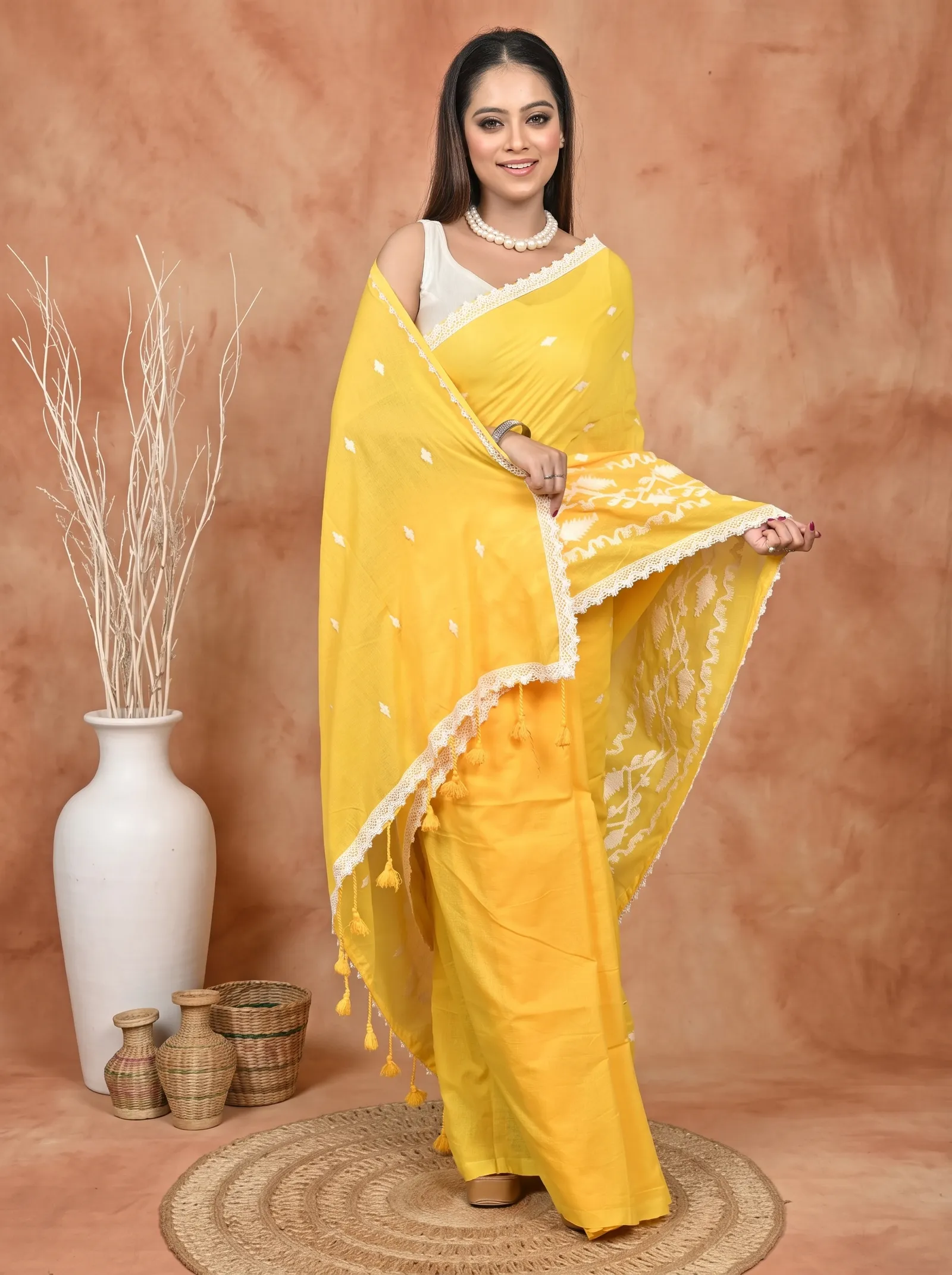 DipDiya Cotton  Traditional Bengali Yellow Artisan Crafted Parepu Handloom Saree