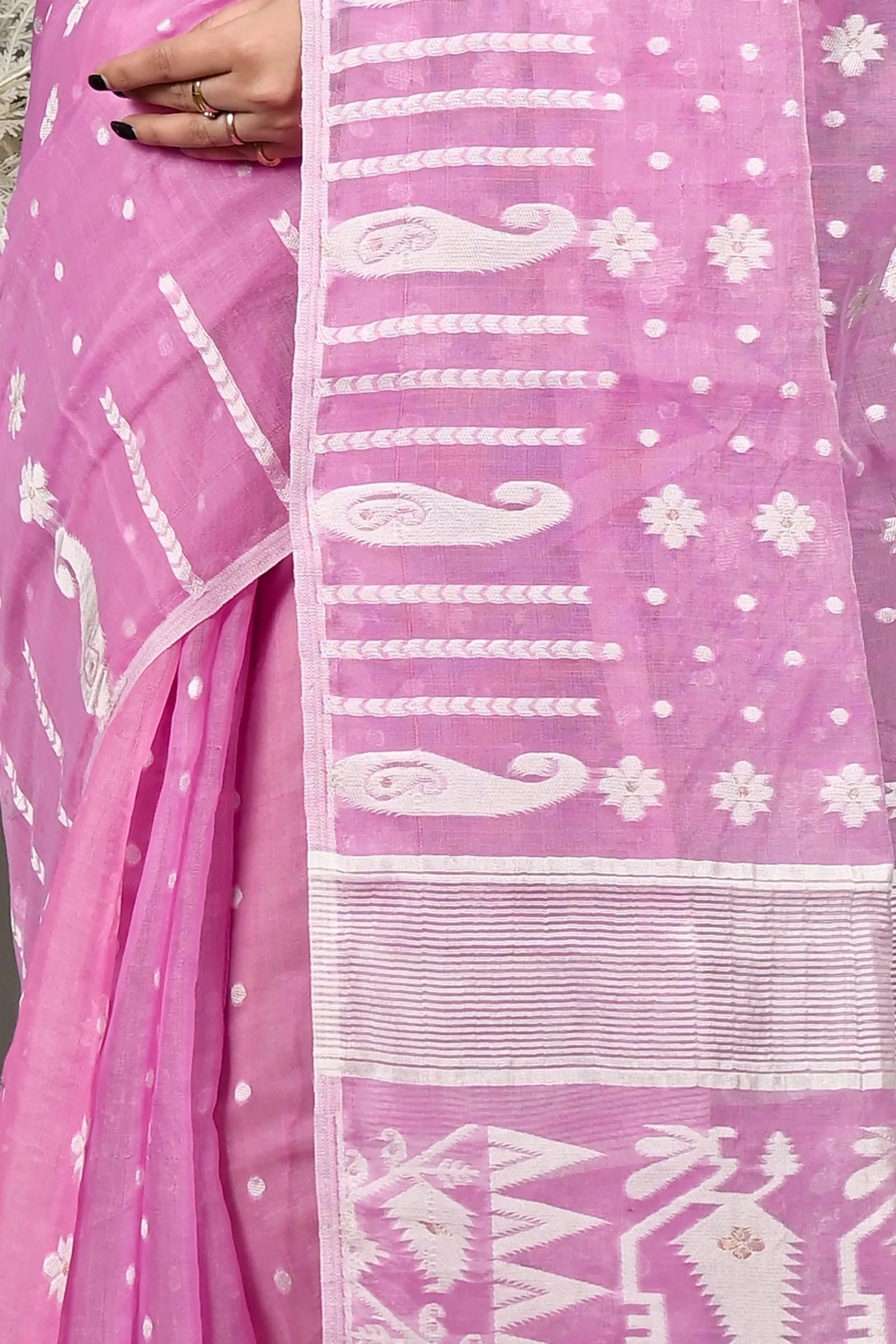 DipDiya Cotton Violet Folai Classic Grace Jamdani Sarees