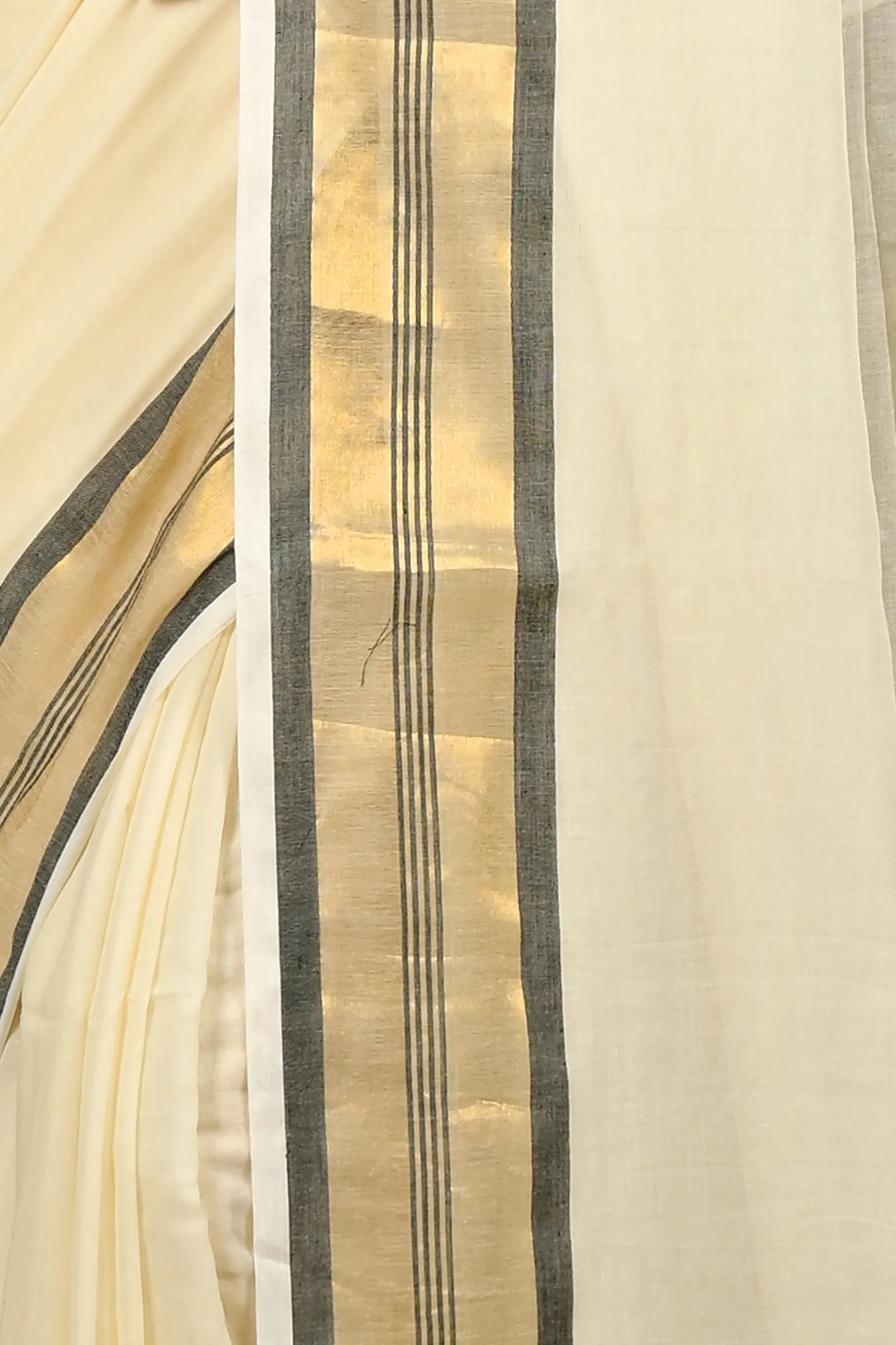 DipDiya Cotton White Brown Sofeda Timeless Bengal Handloom Sarees