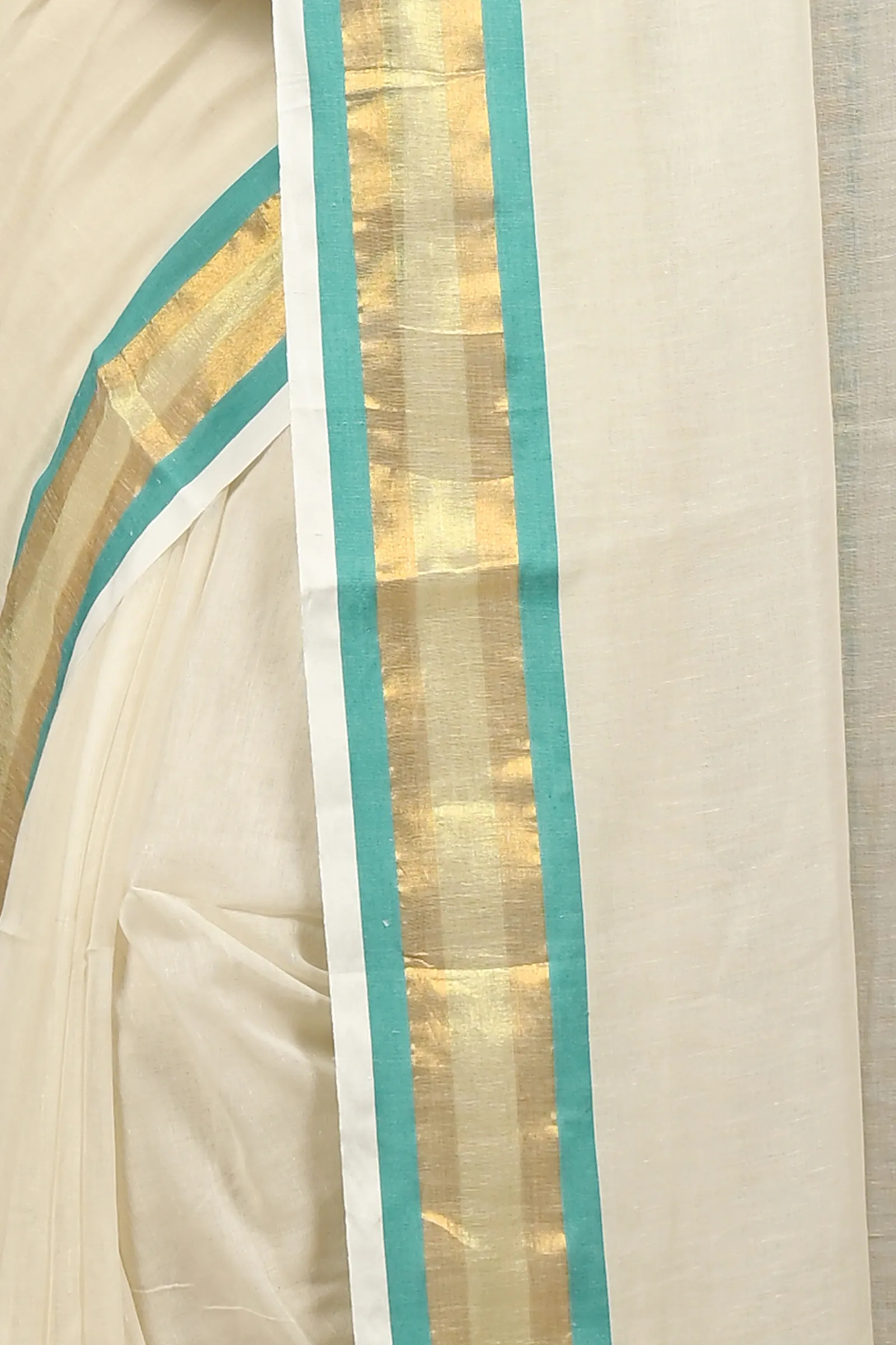 DipDiya Cotton White Gold Sofeda Tradition in Every Thread Handloom Sarees