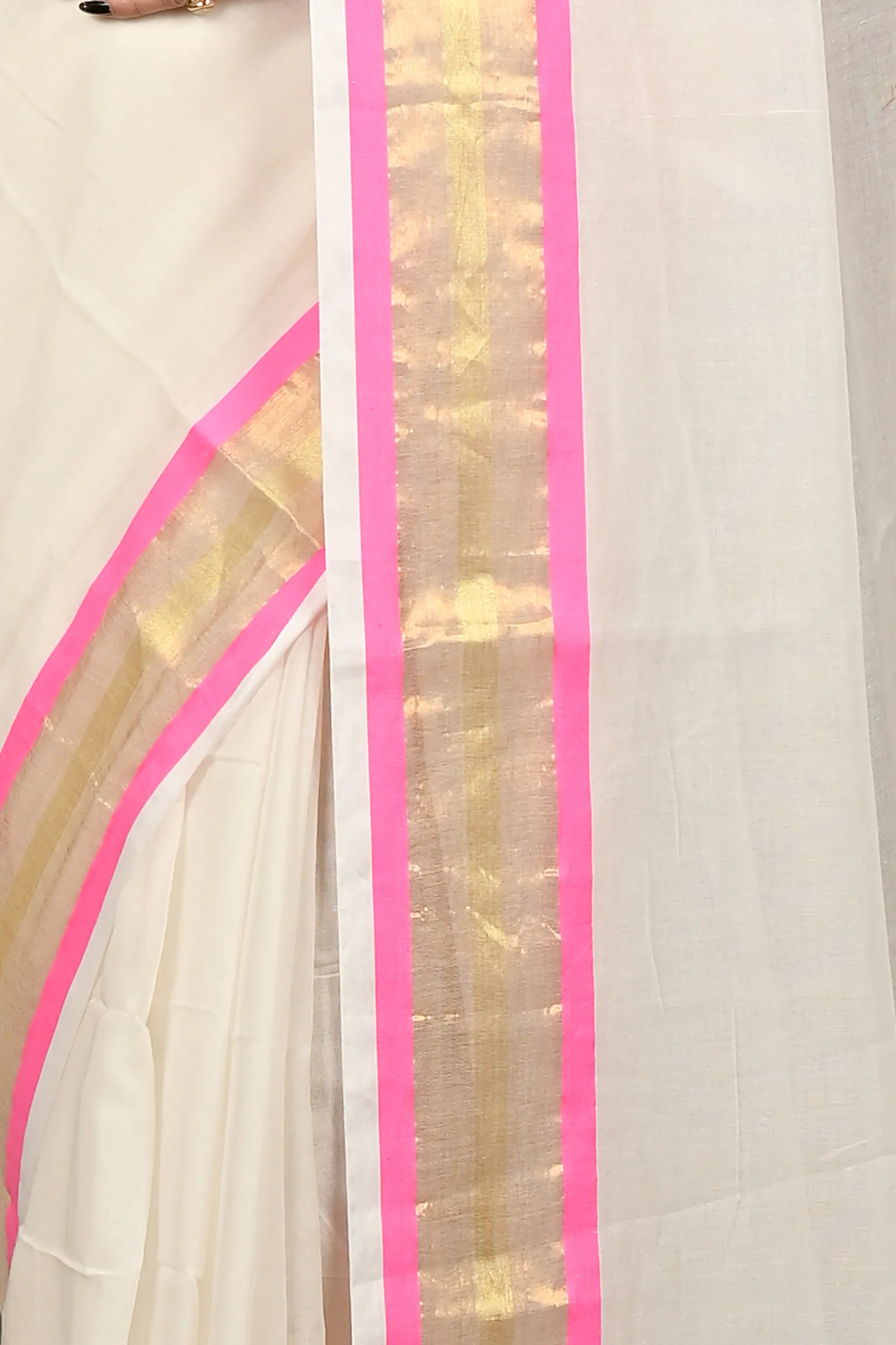DipDiya Cotton White Pink Sofeda Timeless Elegance Handloom Sarees