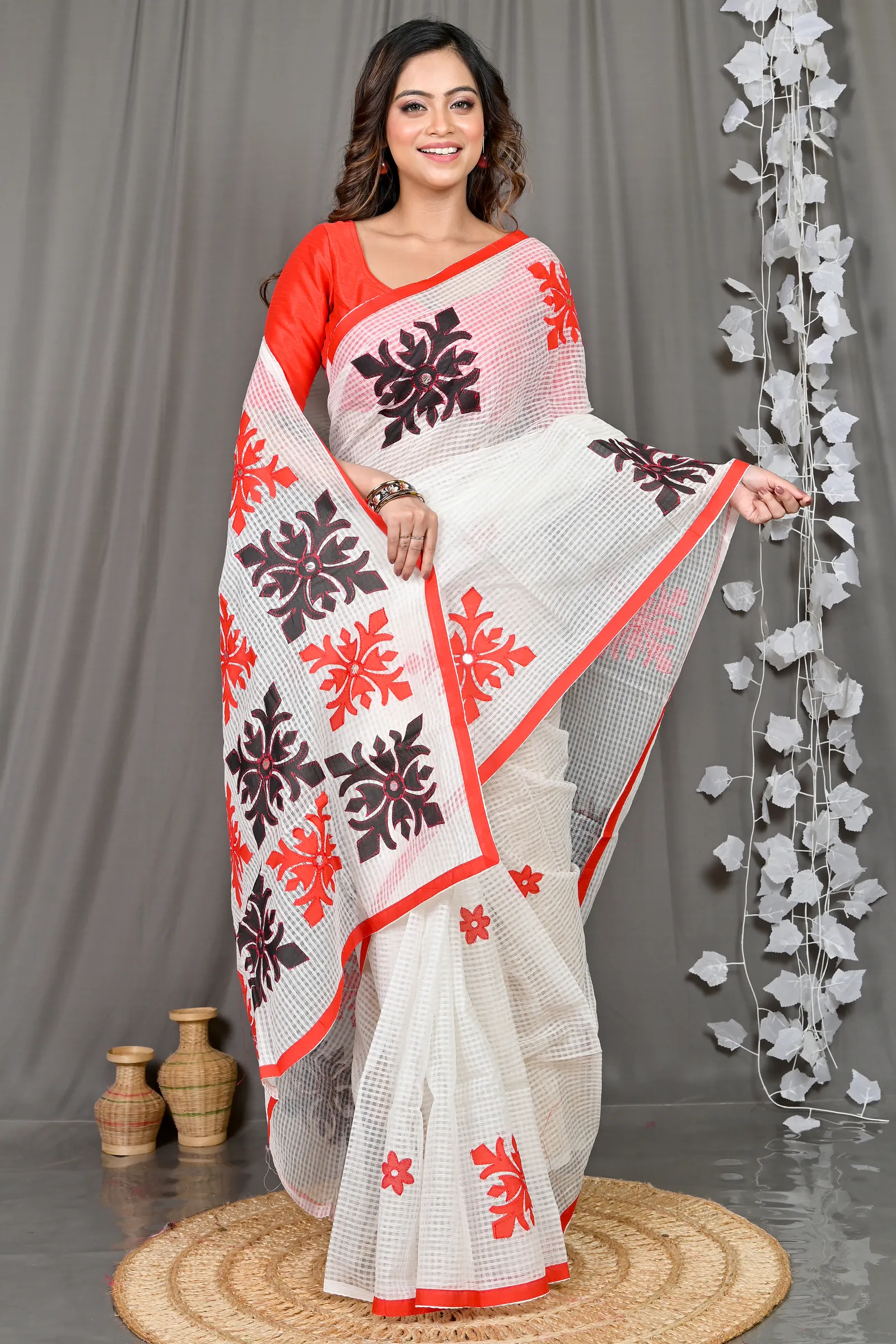 DipDiya Cotton White Red Variti Aplic Loom to Love Applique Sarees