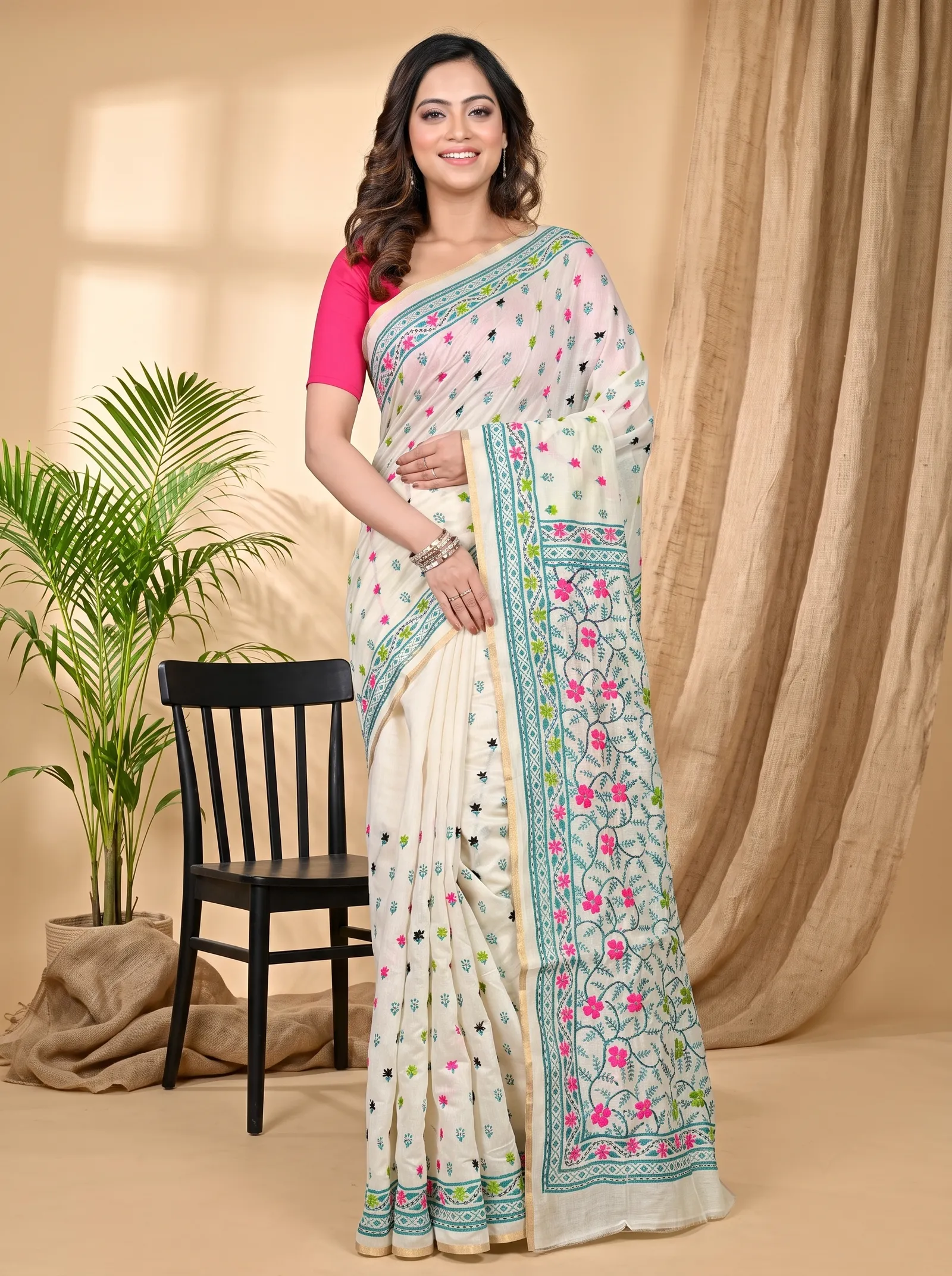 DipDiya Cotton White Varitikath Effortless Tradition Kantha Stitch Sarees