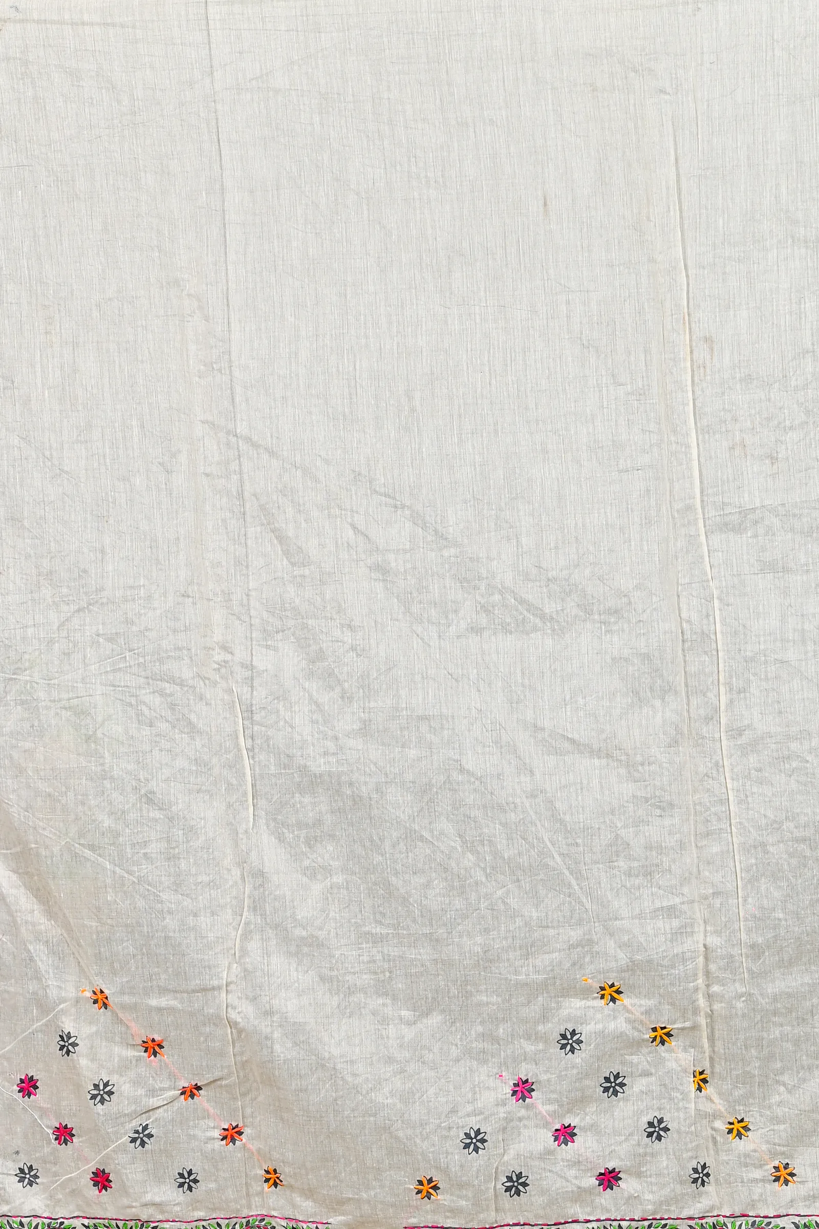 DipDiya Cotton White Varitikath Grace of Bengal Kantha Stitch Sarees