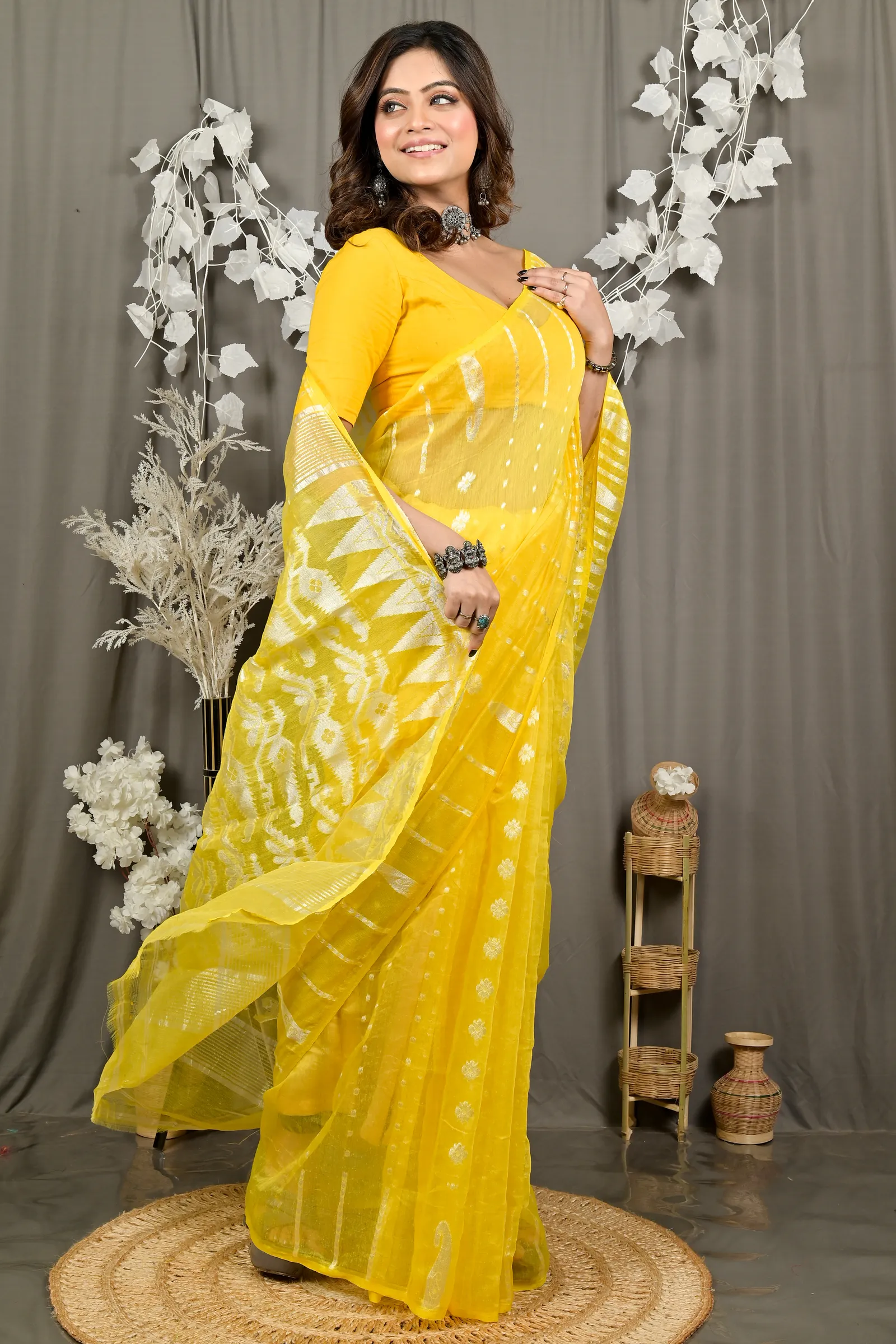 DipDiya Cotton Yellow Folai Elegance in Every Weave Jamdani Sarees