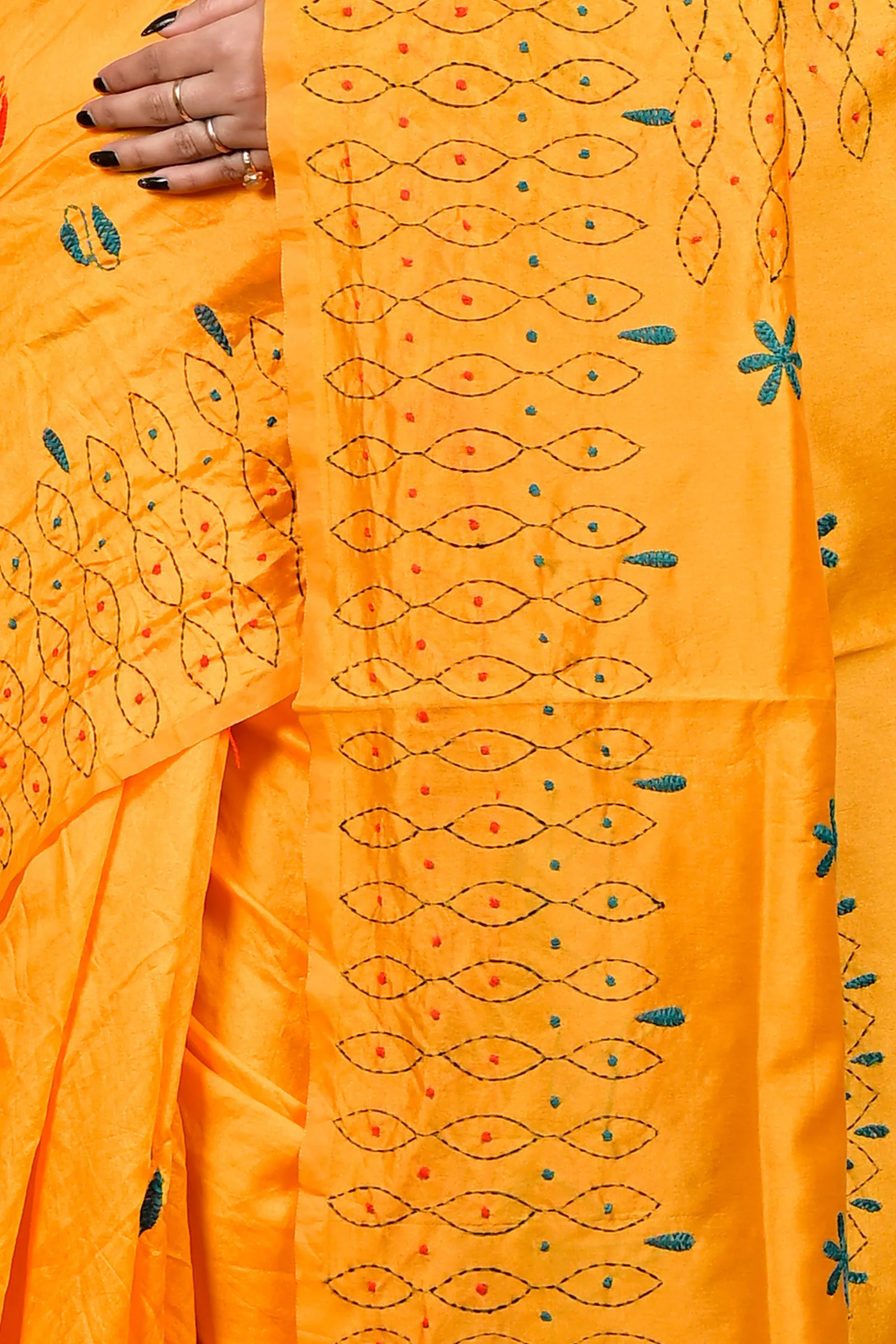 DipDiya Cotton Yellow Varitikath Woven with Tradition Kantha Stitch Sarees