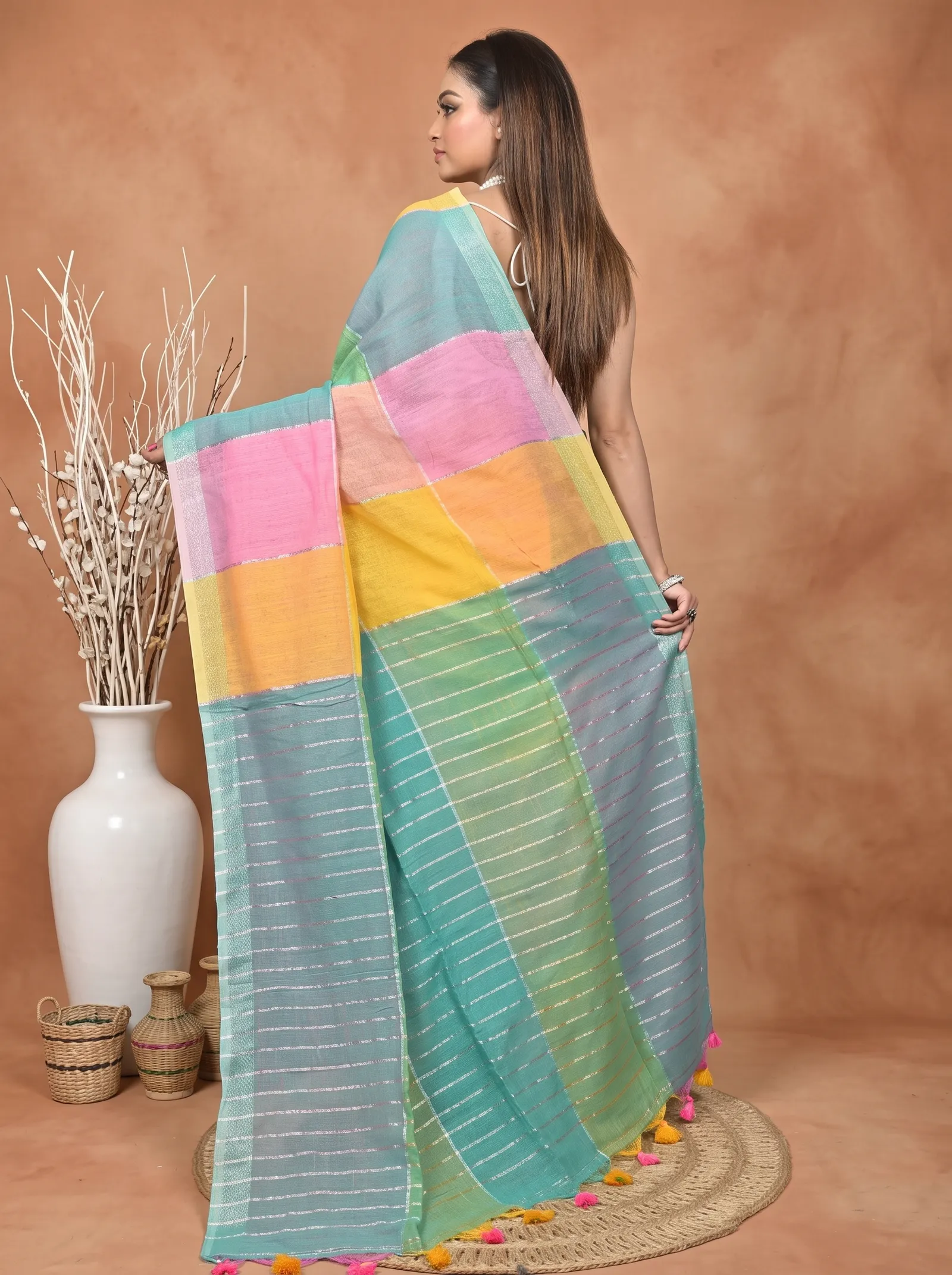 DipDiya Kesh Cotton  Traditional Bengali Pink Green Artisan Crafted Souvon Handloom Saree