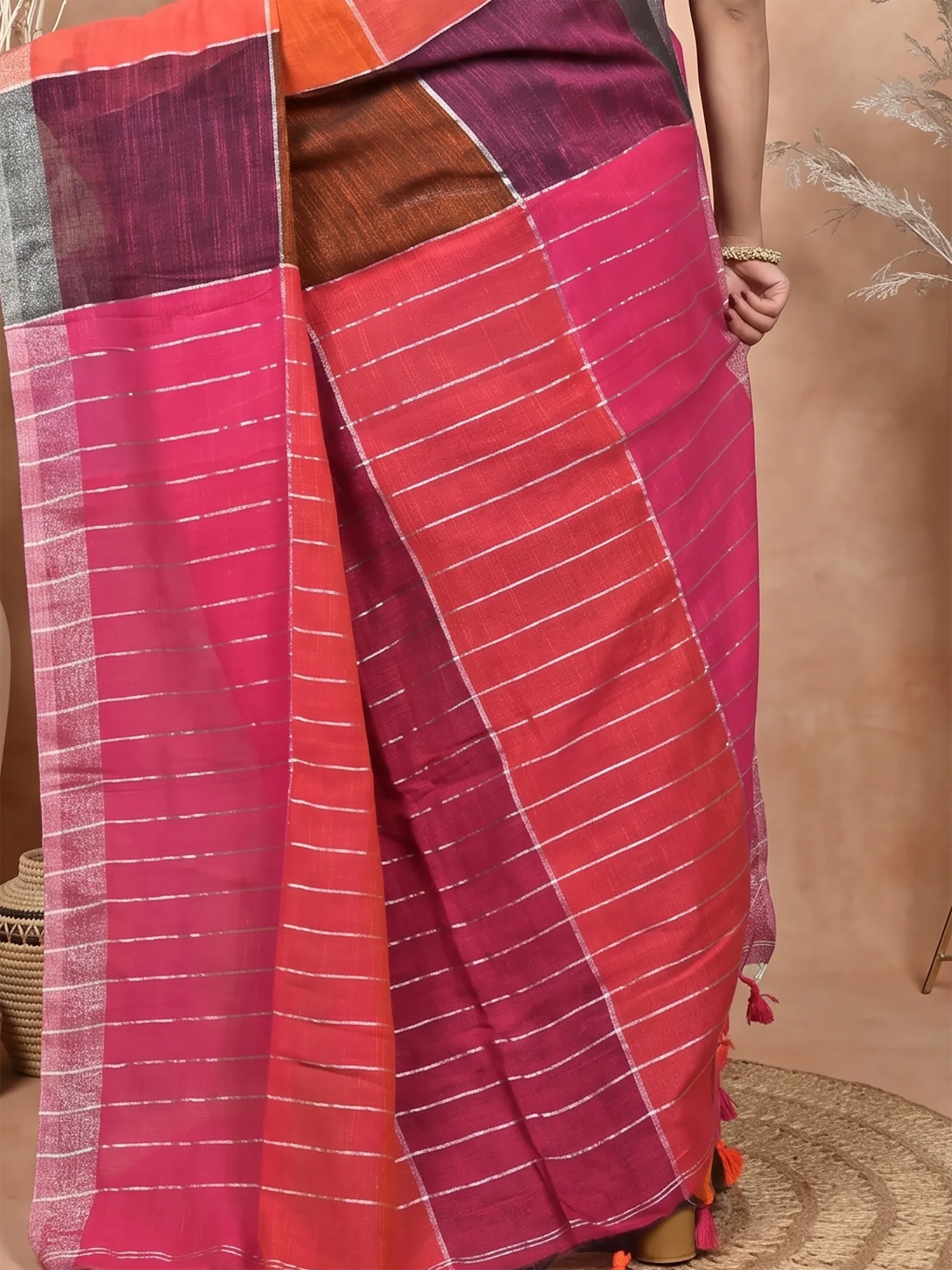 DipDiya Kesh Cotton  Traditional Bengali Red Purpel Artisan Crafted Souvon Handloom Saree