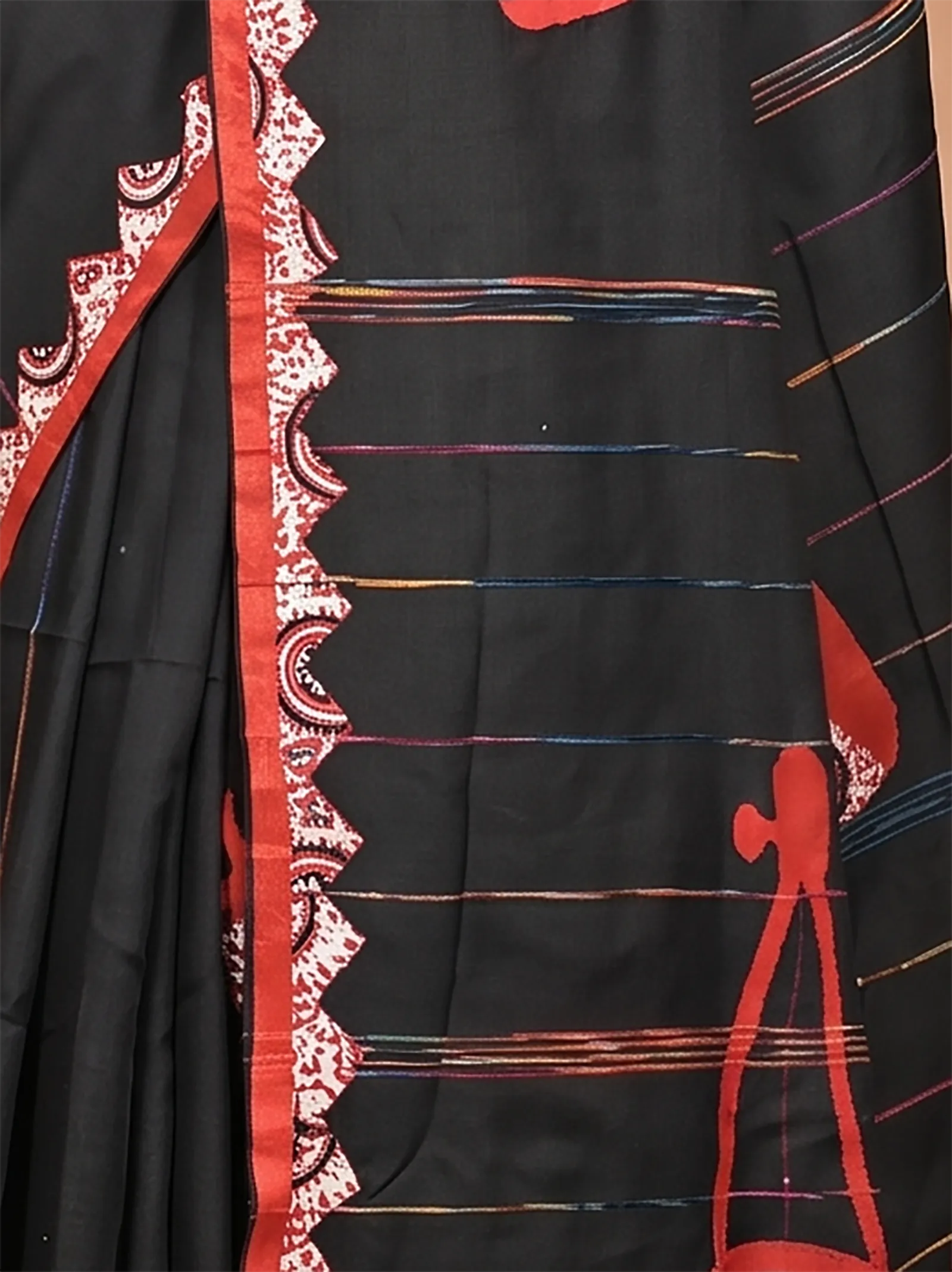 DipDiya Khadi Cotton  Traditional Bengali Black Red Artisan Crafted Ektara Applique Saree