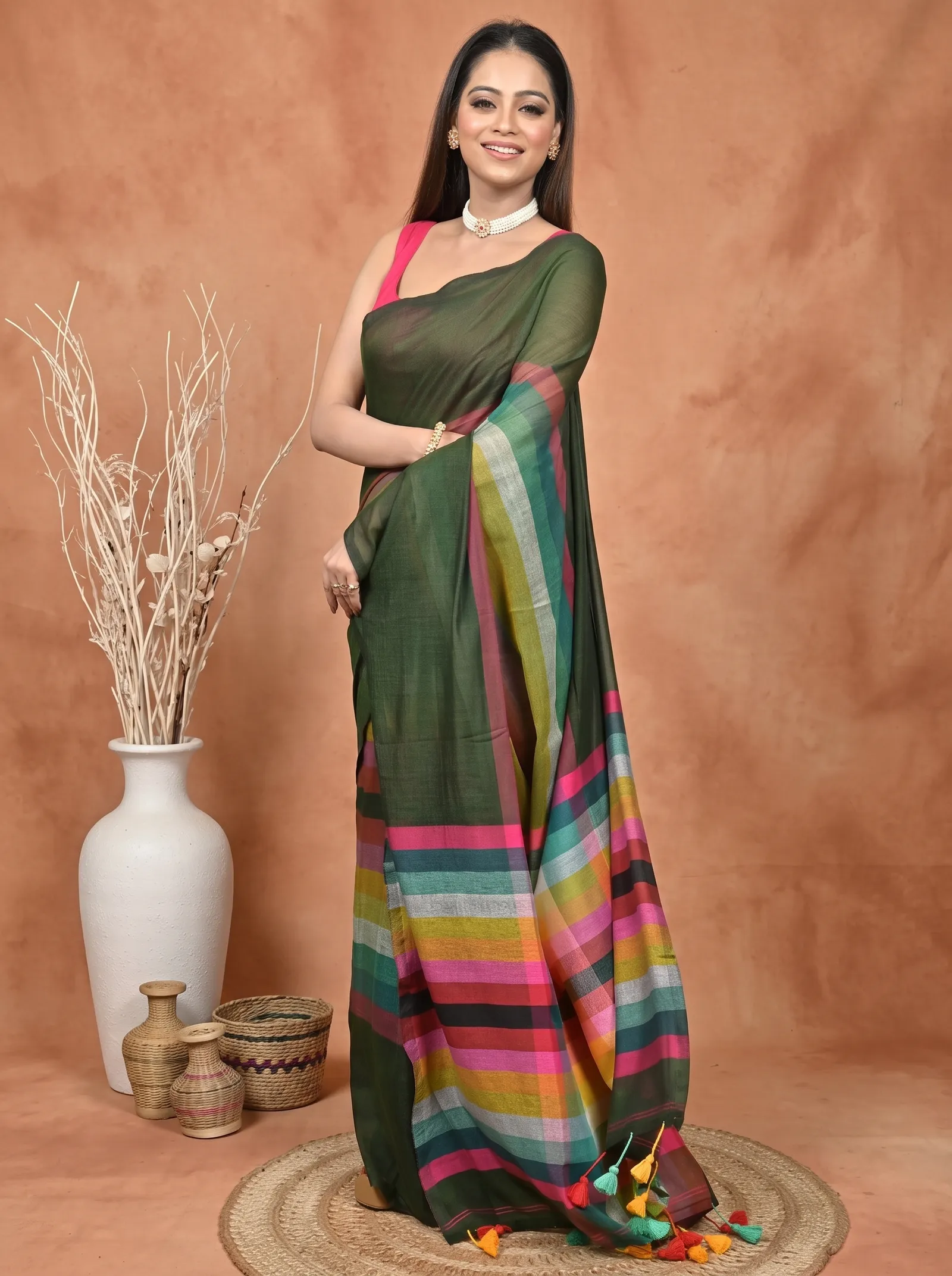 DipDiya Khadi Cotton  Traditional Bengali Dark Green Artisan Crafted Sounur Handloom Saree