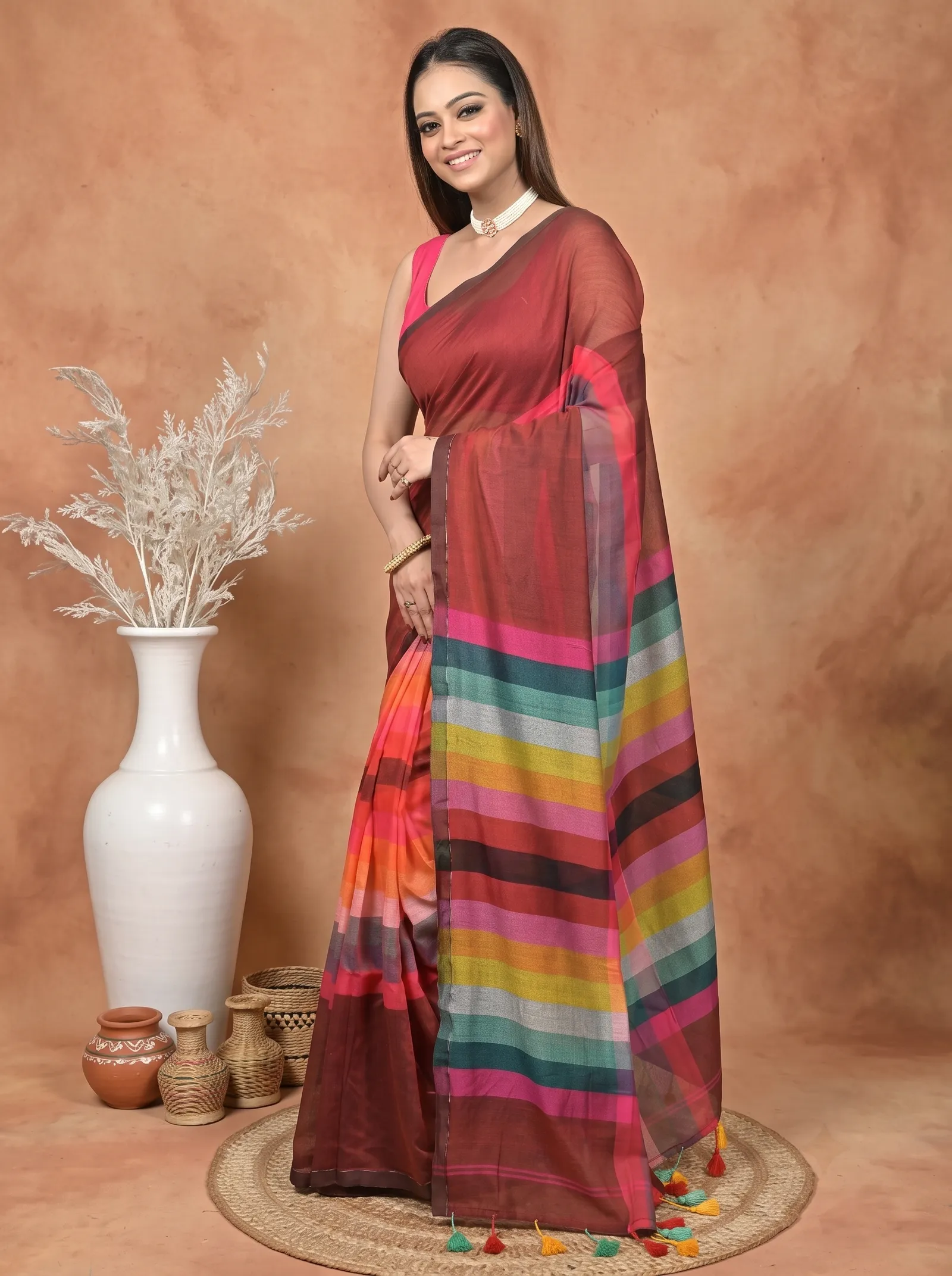 DipDiya Khadi Cotton  Traditional Bengali Maroon Artisan Crafted Sounur Handloom Saree