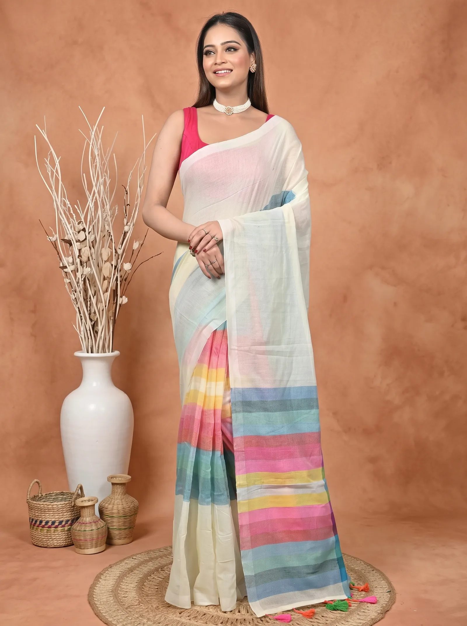 DipDiya Khadi Cotton  Traditional Bengali White Artisan Crafted Sounur Handloom Saree
