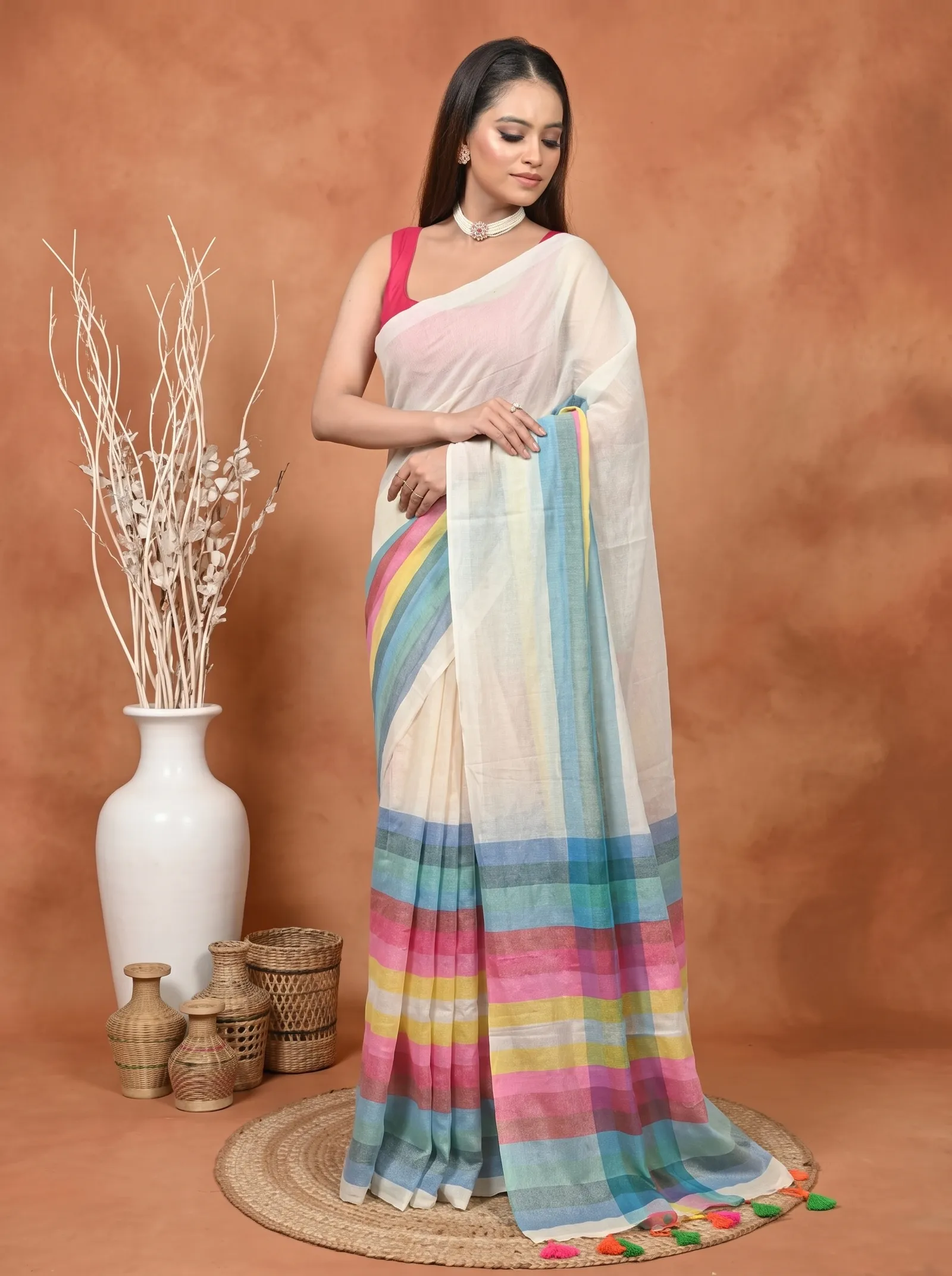 DipDiya Khadi Cotton  Traditional Bengali White Artisan Crafted Sounur Handloom Saree