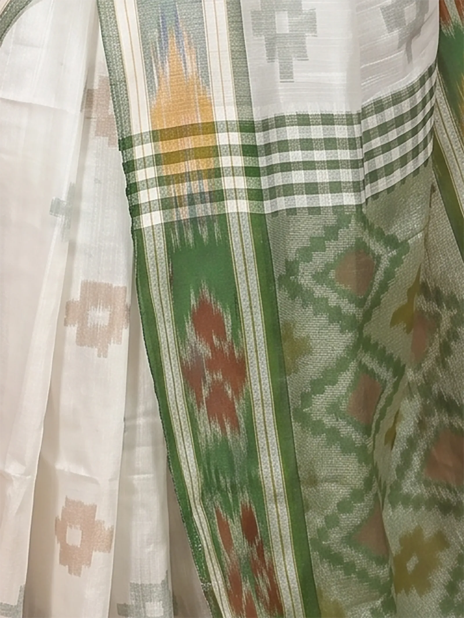 DipDiya Khadi Cotton  Traditional Bengali White Green Artisan Crafted Soukor Kotki Saree