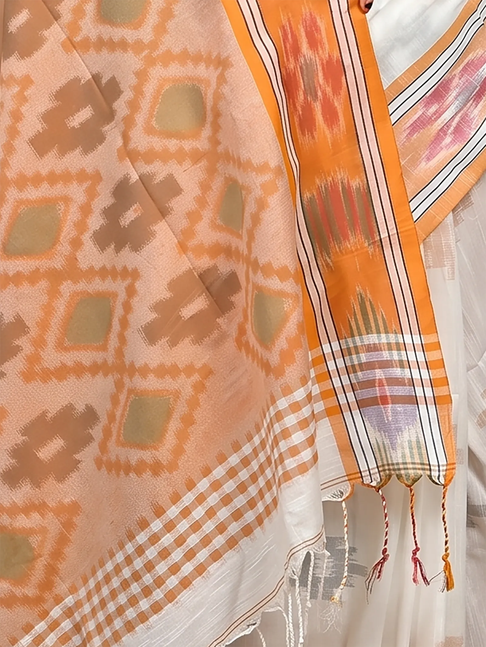 DipDiya Khadi Cotton  Traditional Bengali White Orange Artisan Crafted Soukor Kotki Saree
