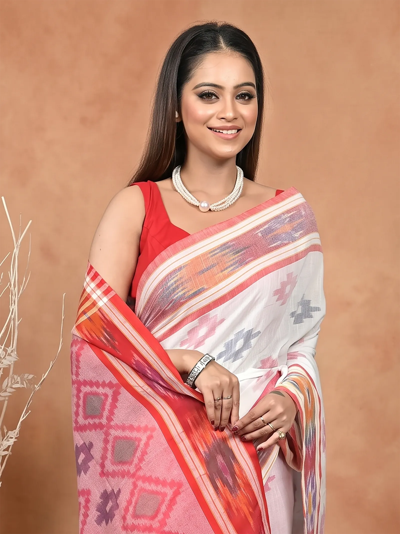 DipDiya Khadi Cotton  Traditional Bengali White Red Artisan Crafted Soukor Kotki Saree