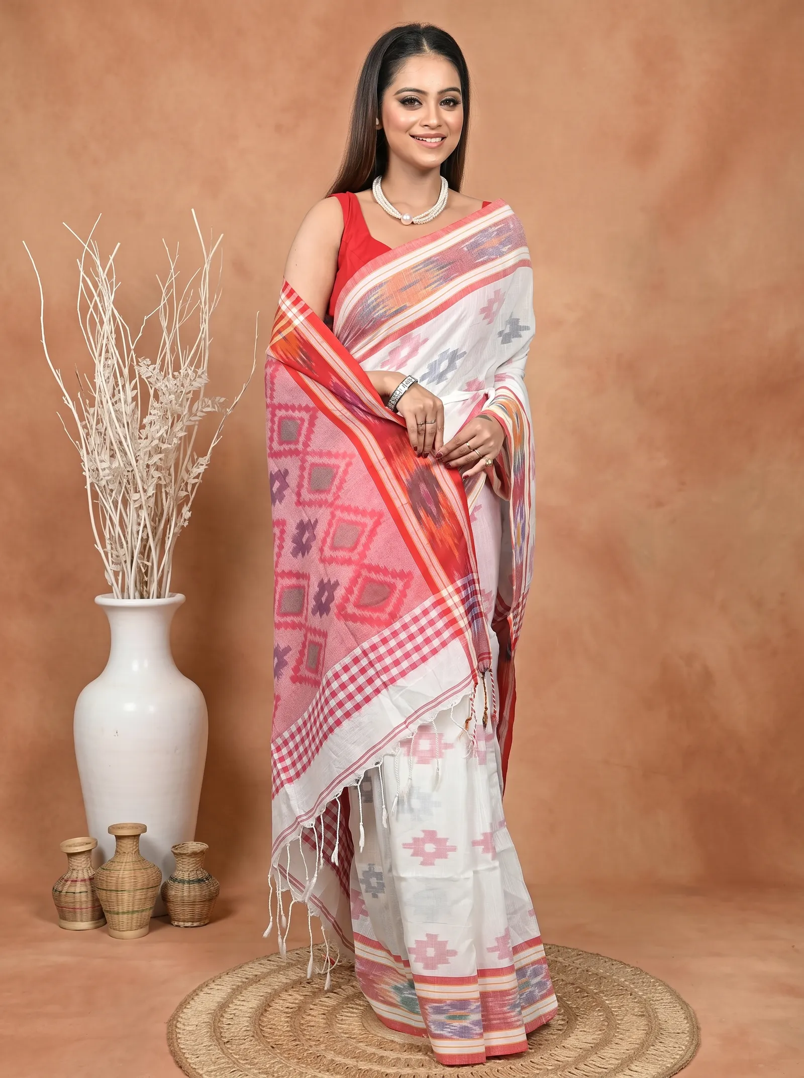 DipDiya Khadi Cotton  Traditional Bengali White Red Artisan Crafted Soukor Kotki Saree