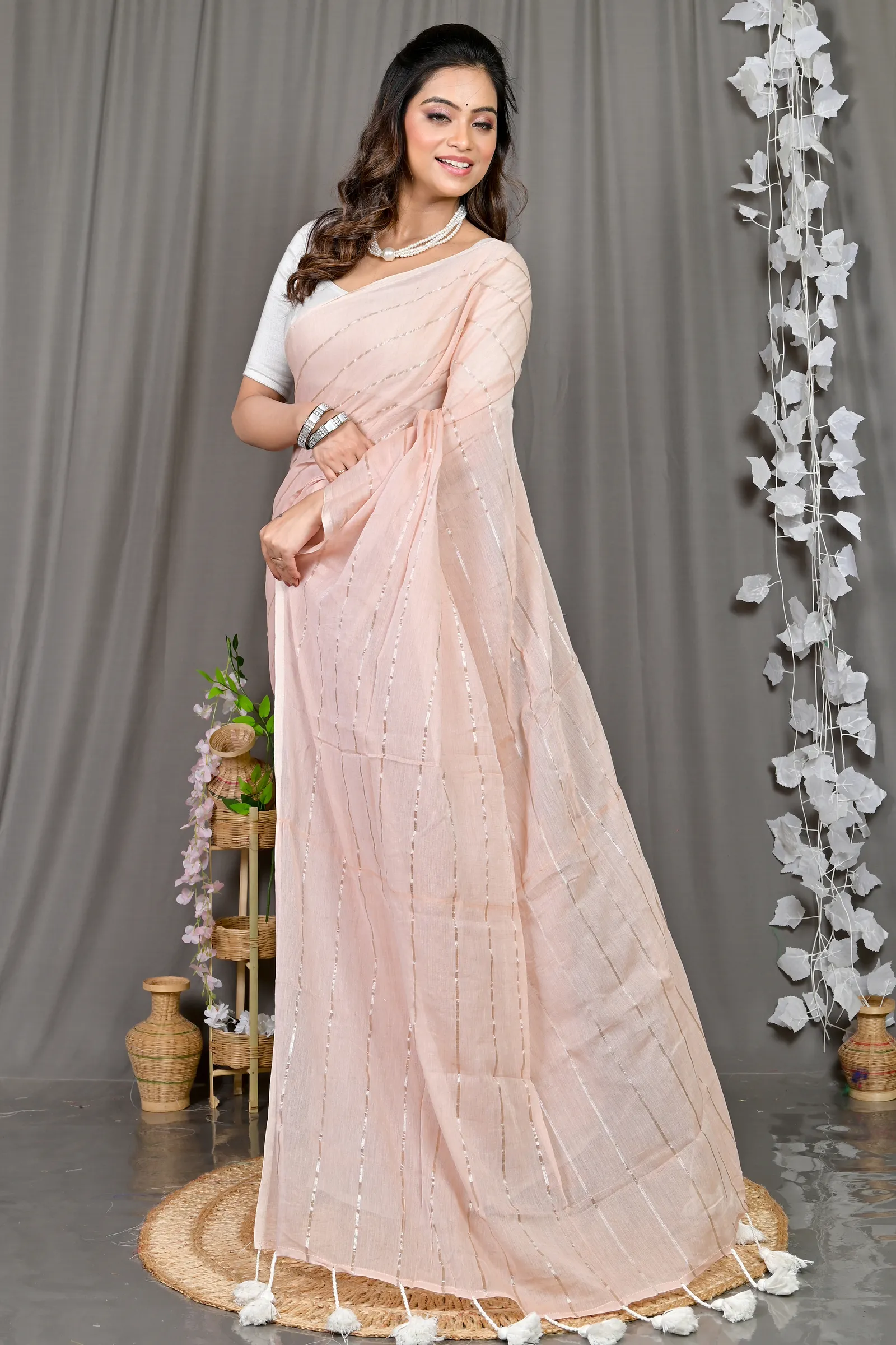 DipDiya Mal Cotton Cream Pari Handloom Heritage Handloom Sarees