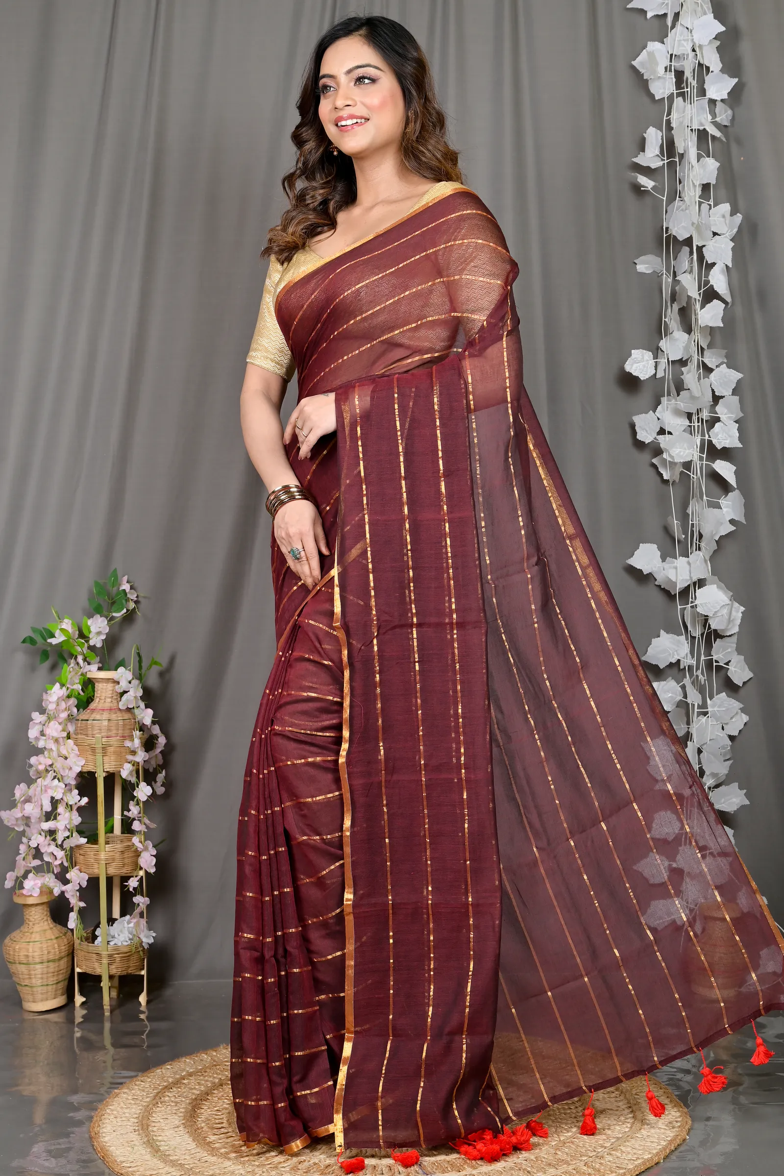 DipDiya Mal Cotton Maroon Pari Elegant by Tradition Handloom Sarees