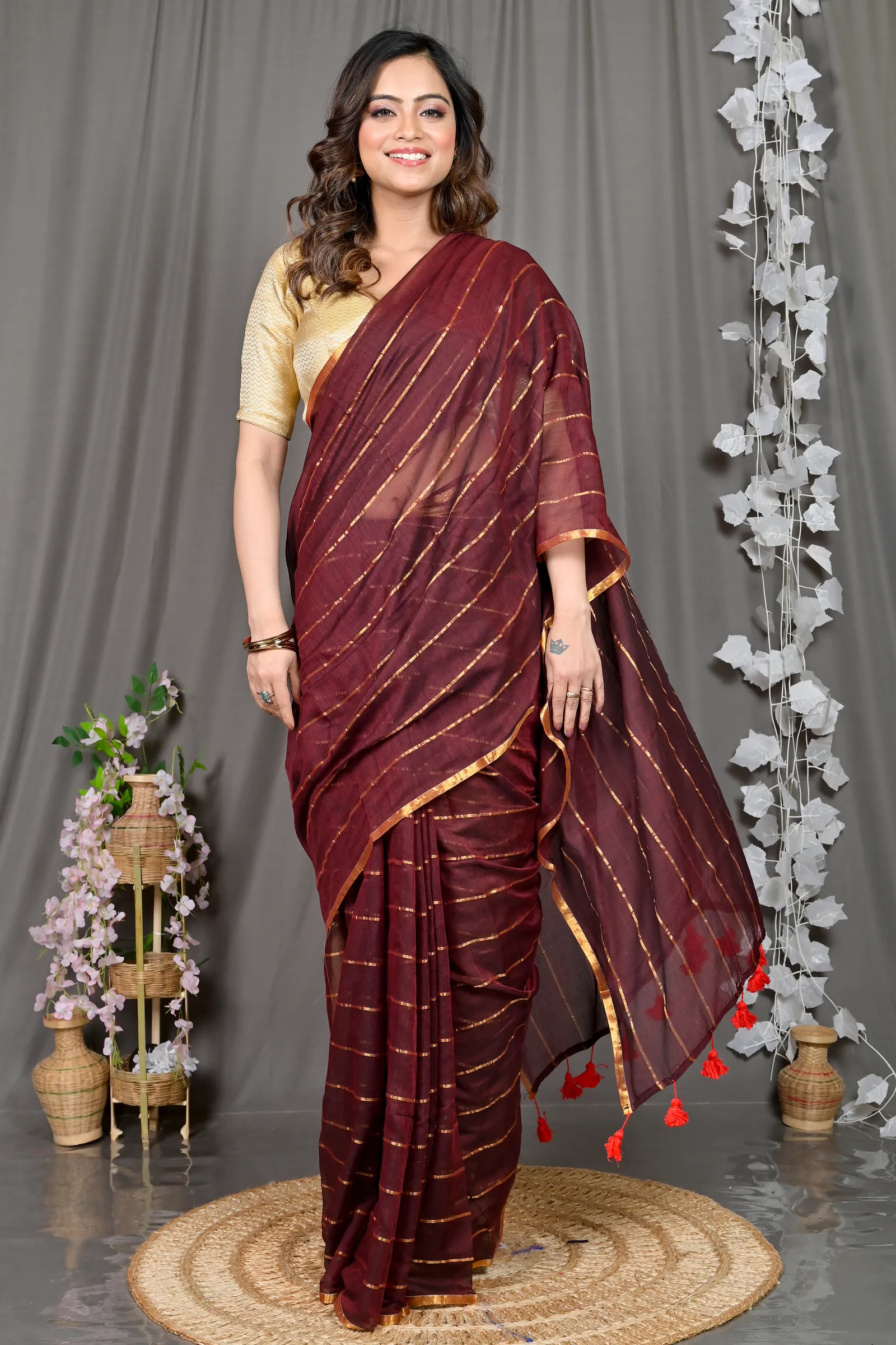 DipDiya Mal Cotton Maroon Pari Elegant by Tradition Handloom Sarees