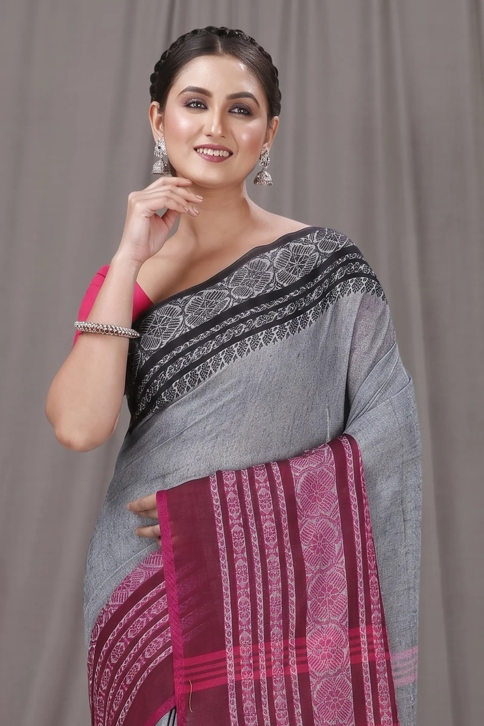 DipDiya Pure Cotton  Artisan Crafted Black Rani Traditional Bengali Begompuri Hand Handloom Saree