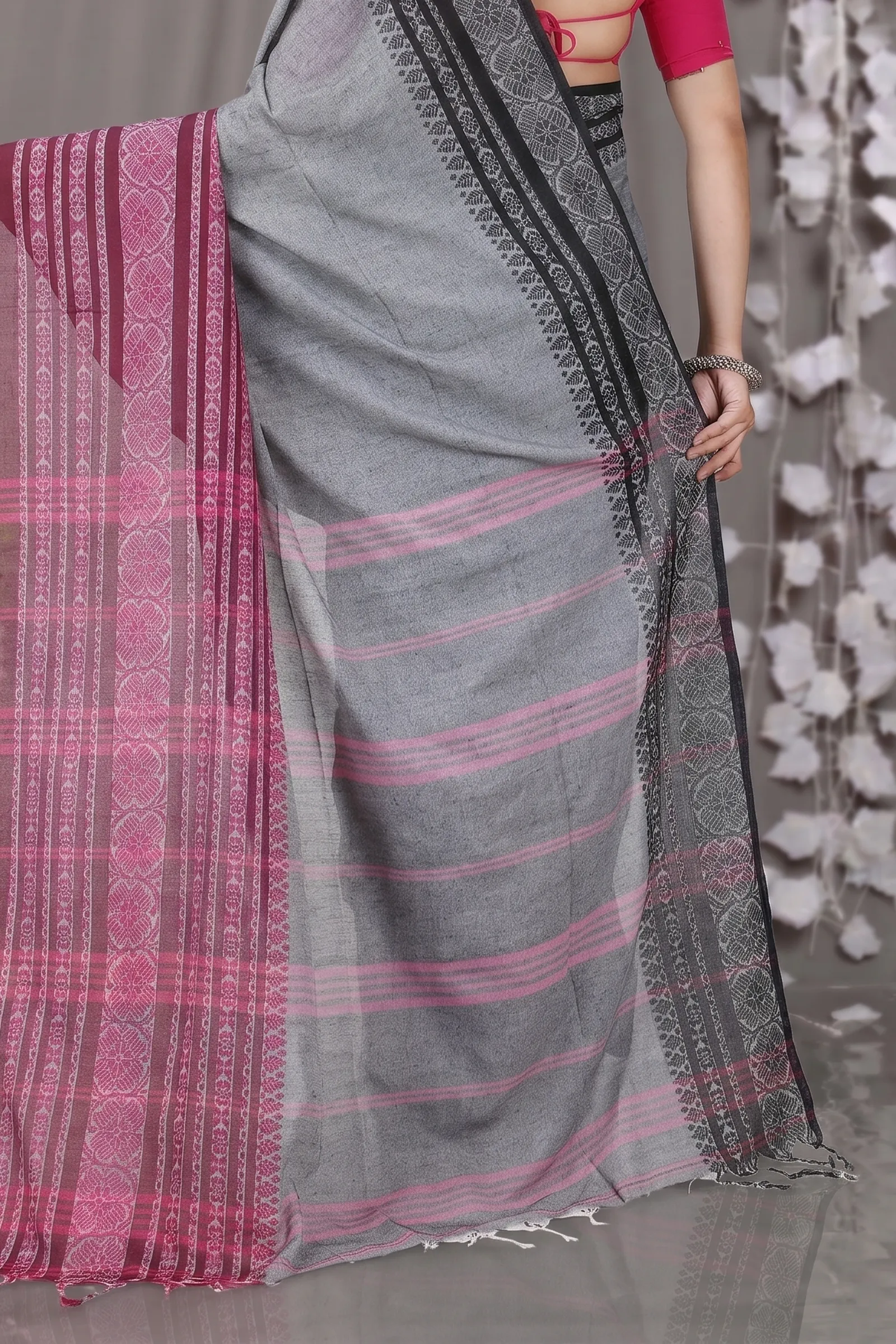 DipDiya Pure Cotton  Artisan Crafted Black Rani Traditional Bengali Begompuri Hand Handloom Saree