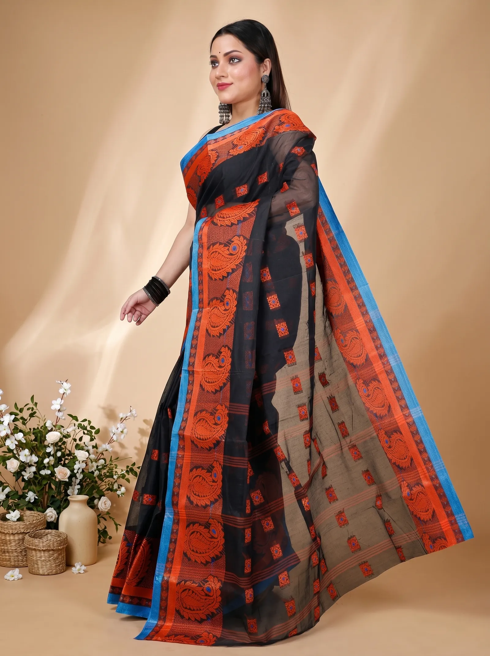 DipDiya Pure Cotton  Artisan Crafted Black Traditional Bengali Aloka Tant Saree
