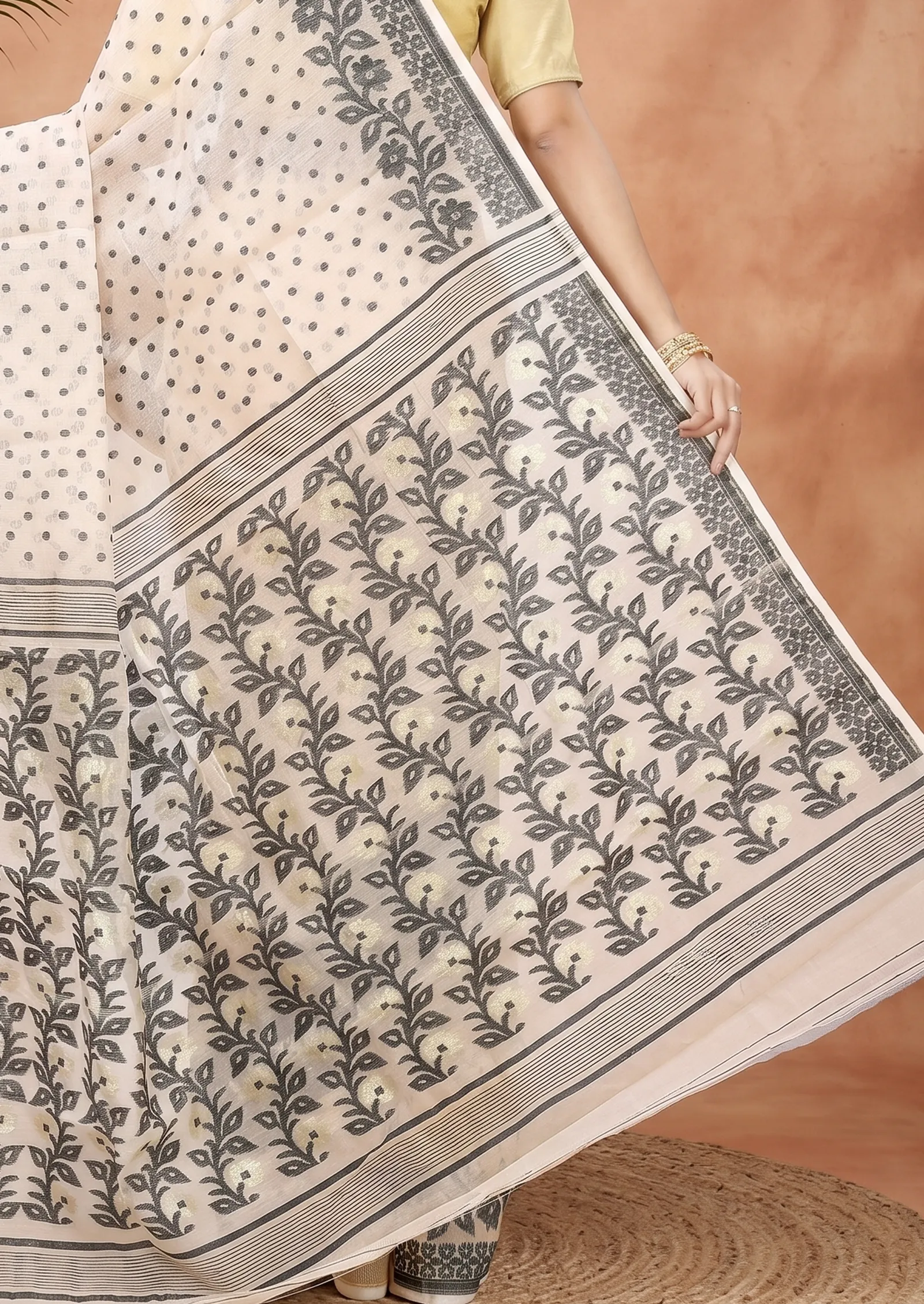 DipDiya Pure Cotton  Artisan Crafted Black White Traditional Bengali Boll Jamdani Jamdani Saree