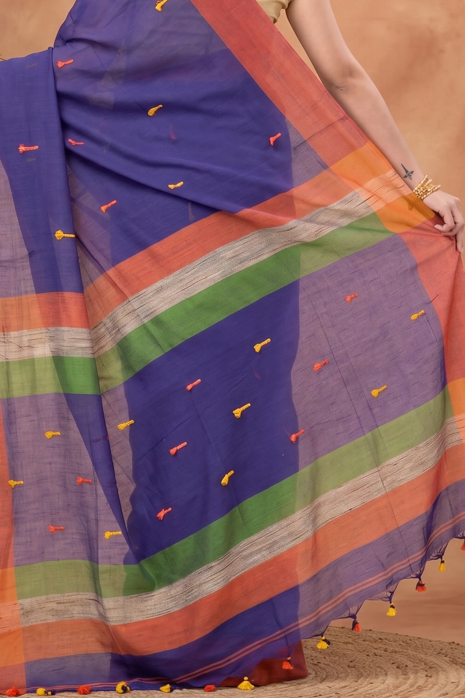 DipDiya Pure Cotton  Artisan Crafted Blue Traditional Bengali Clacial Desigined Handloom Saree