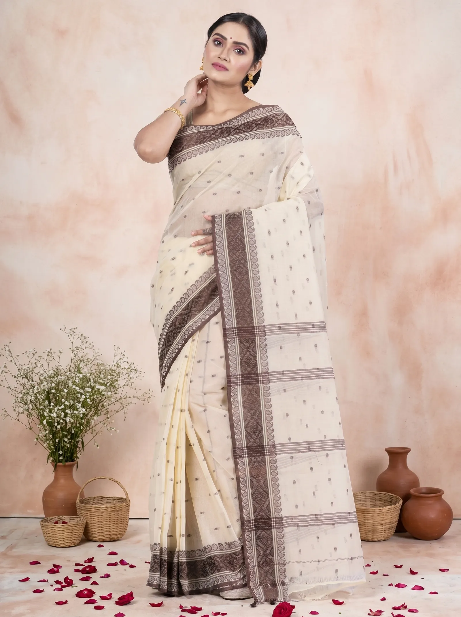 DipDiya Pure Cotton  Artisan Crafted Brown Traditional Bengali Boysko Tant Saree
