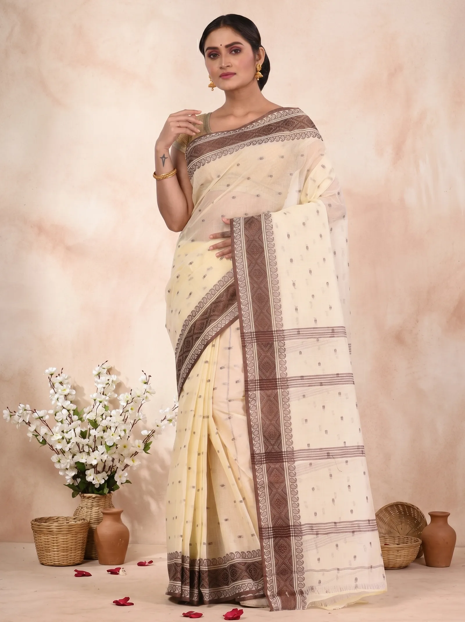 DipDiya Pure Cotton  Artisan Crafted Brown Traditional Bengali Boysko Tant Saree