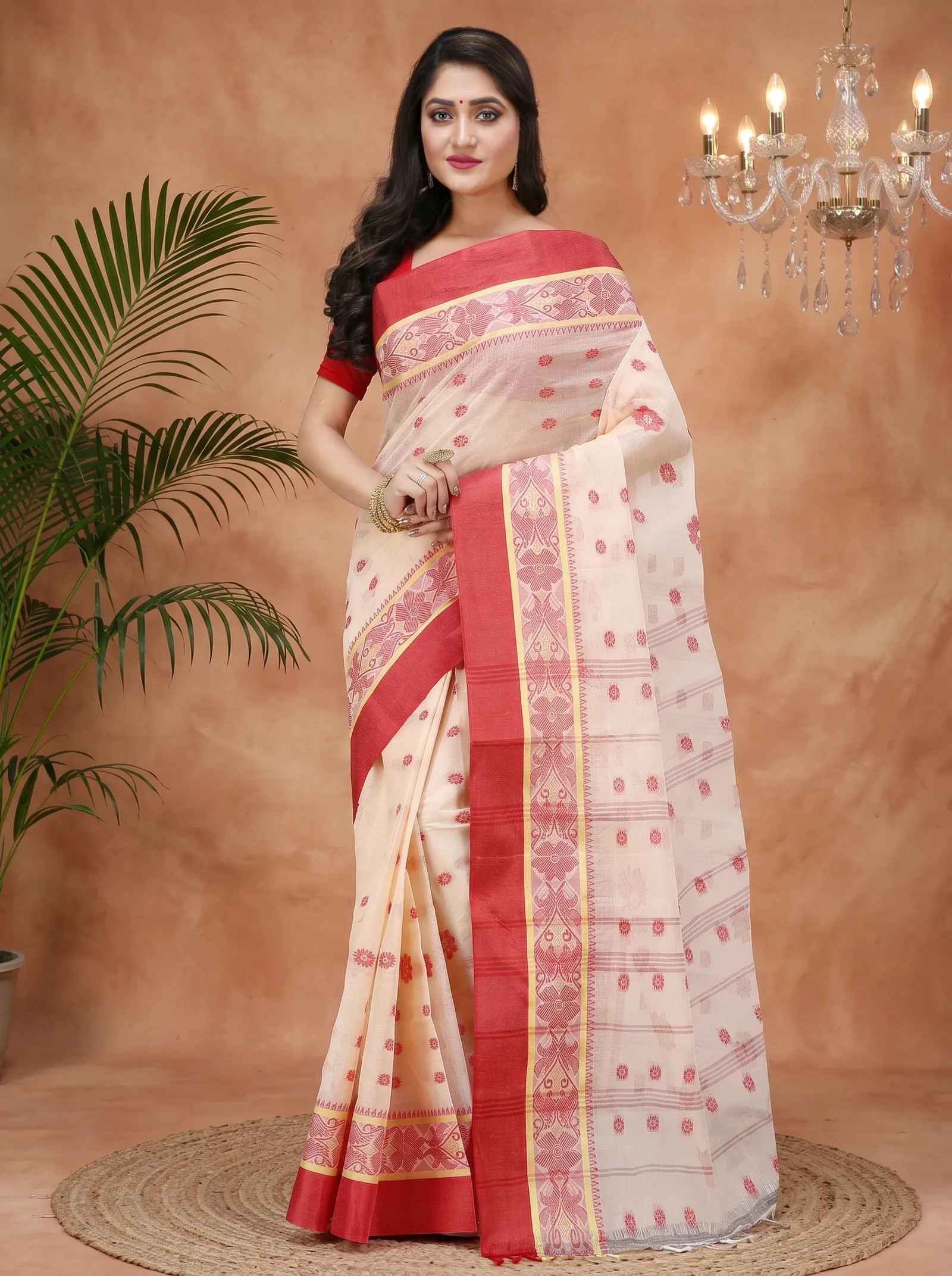 DipDiya Pure Cotton  Artisan Crafted Cream Red Traditional Bengali BolLata Tant Tant Saree