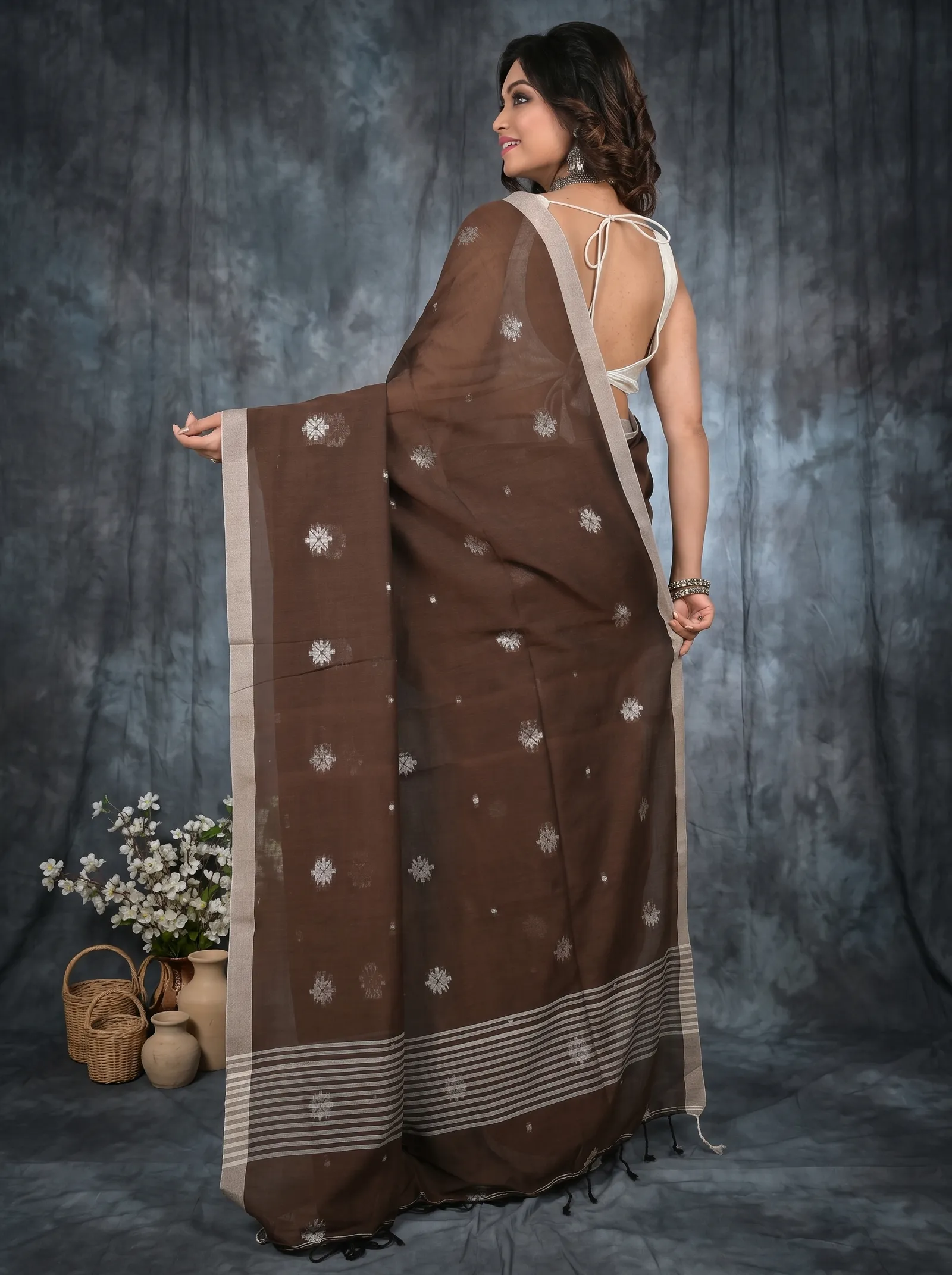 DipDiya Pure Cotton  Artisan Crafted Dark Brown Traditional Bengali Achbu Handloom Saree
