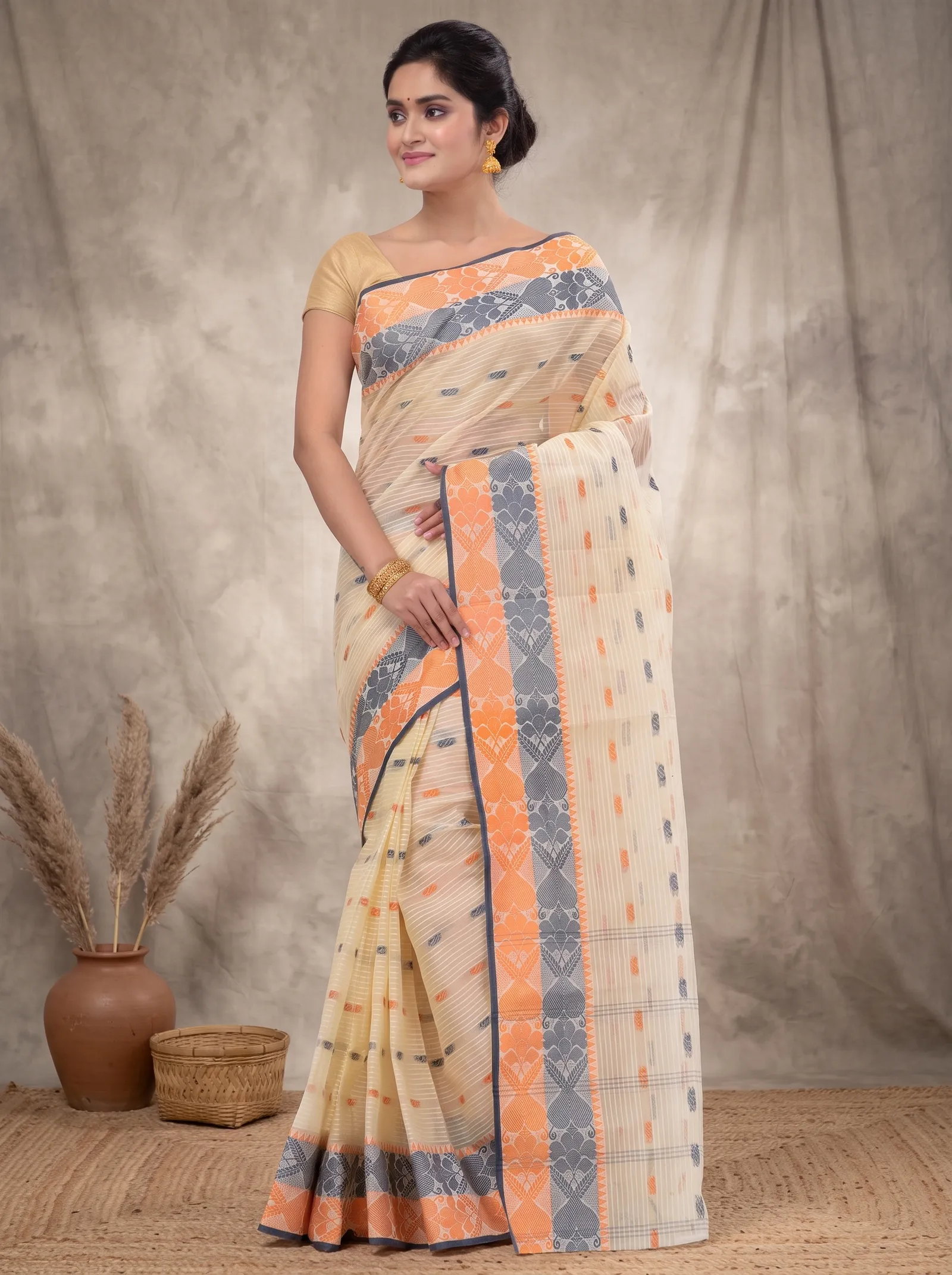 DipDiya Pure Cotton  Artisan Crafted Gray Golden Traditional Bengali Aged Women Tant Saree