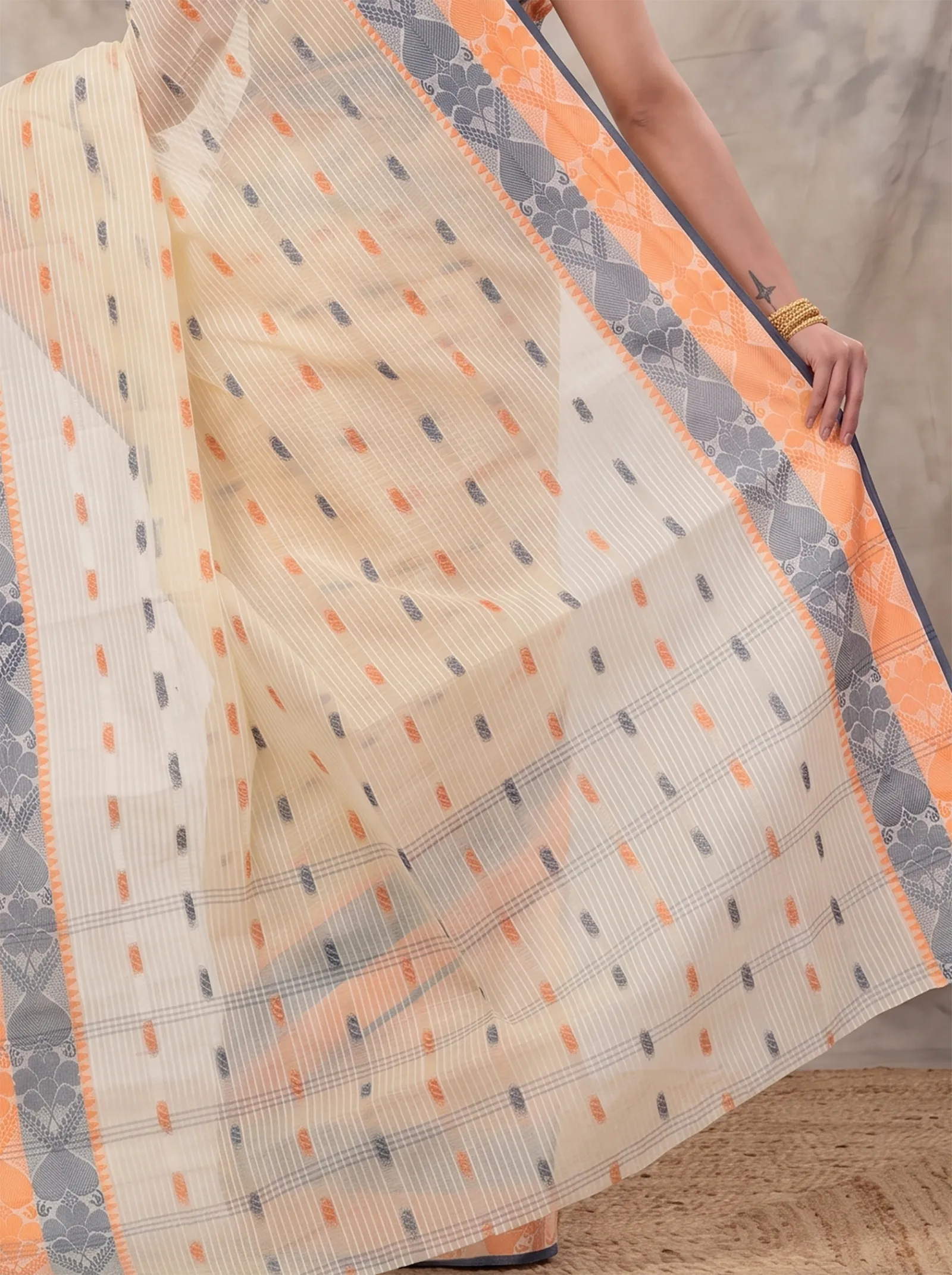 DipDiya Pure Cotton  Artisan Crafted Gray Golden Traditional Bengali Aged Women Tant Saree