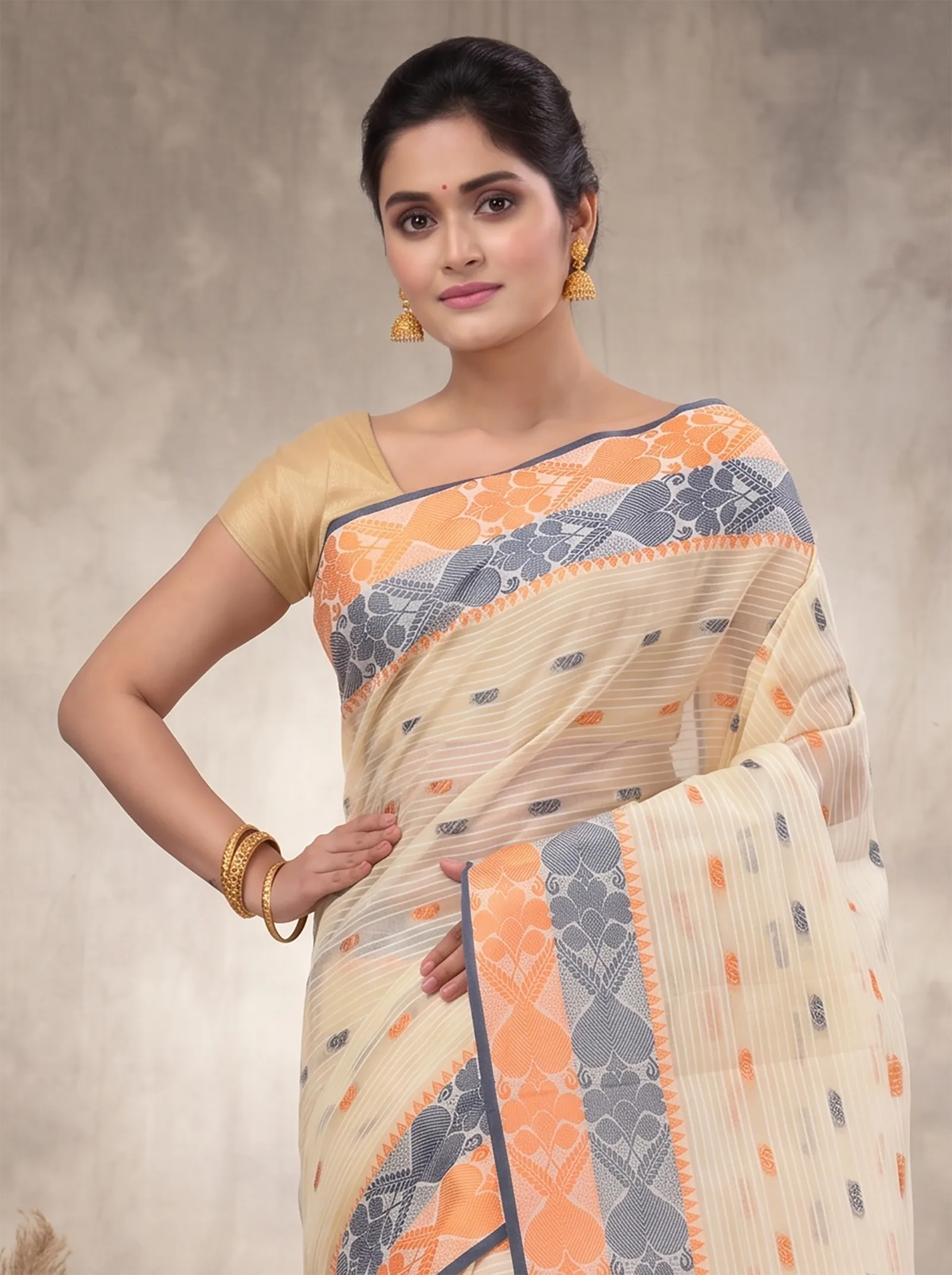 DipDiya Pure Cotton  Artisan Crafted Gray Golden Traditional Bengali Aged Women Tant Saree