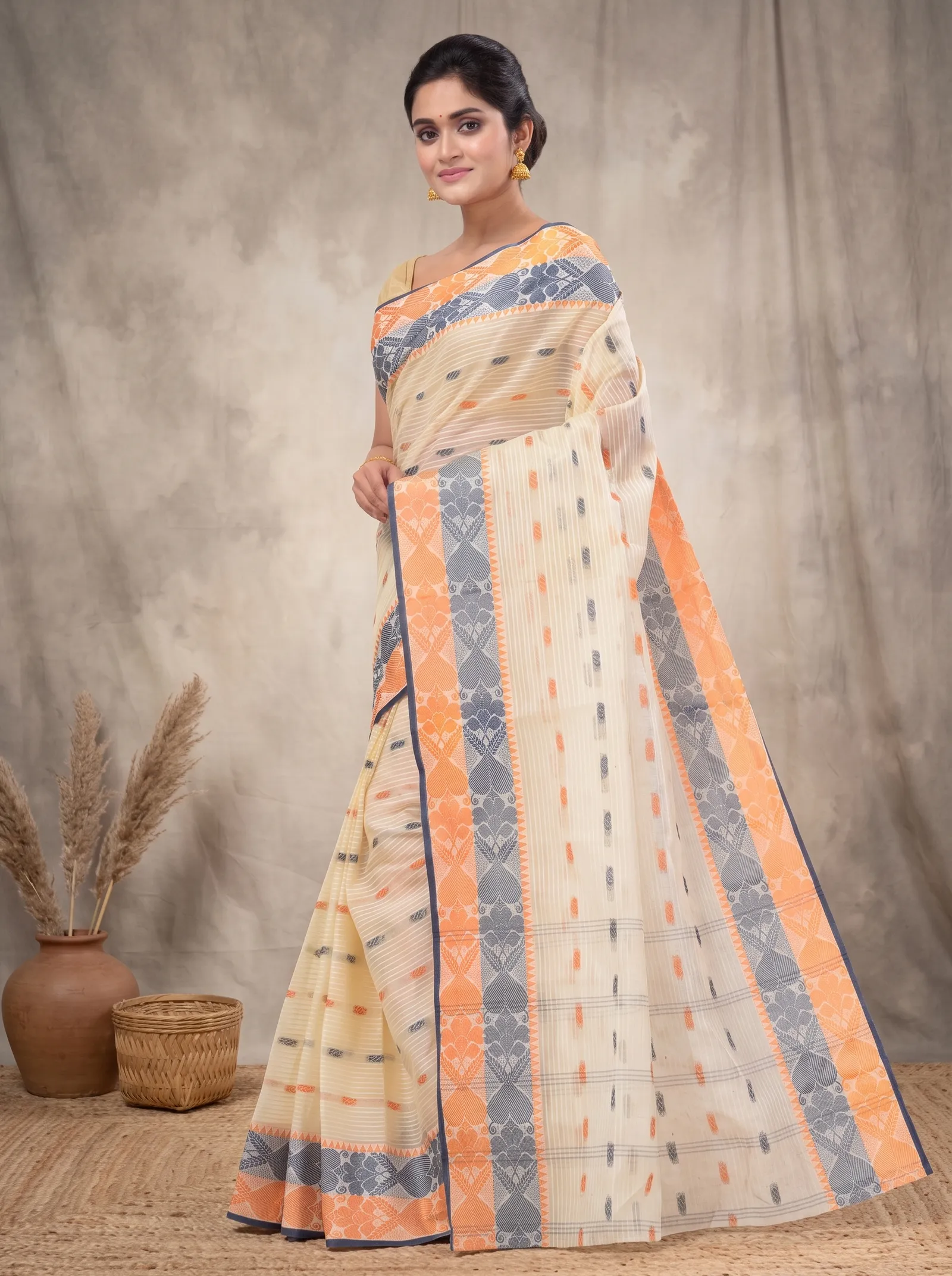 DipDiya Pure Cotton  Artisan Crafted Gray Golden Traditional Bengali Aged Women Tant Saree