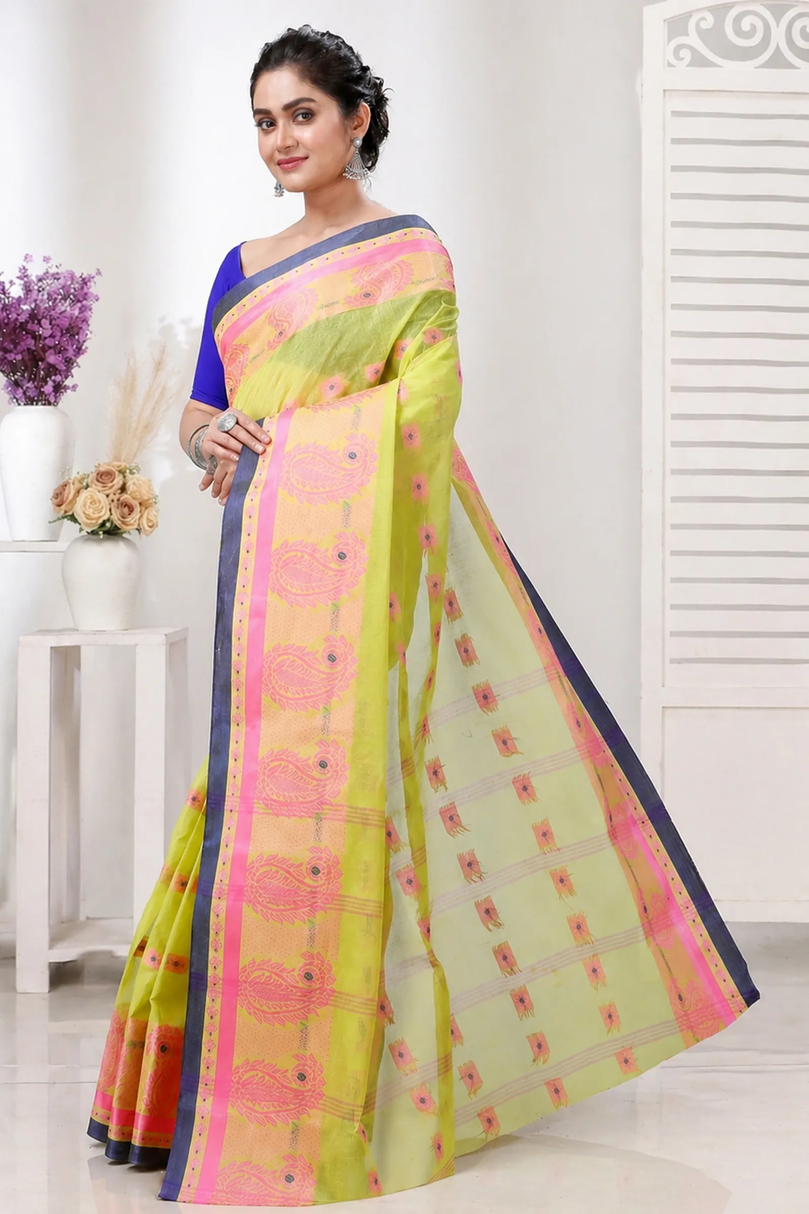 DipDiya Pure Cotton  Artisan Crafted Green Traditional Bengali Aloka Tant Saree