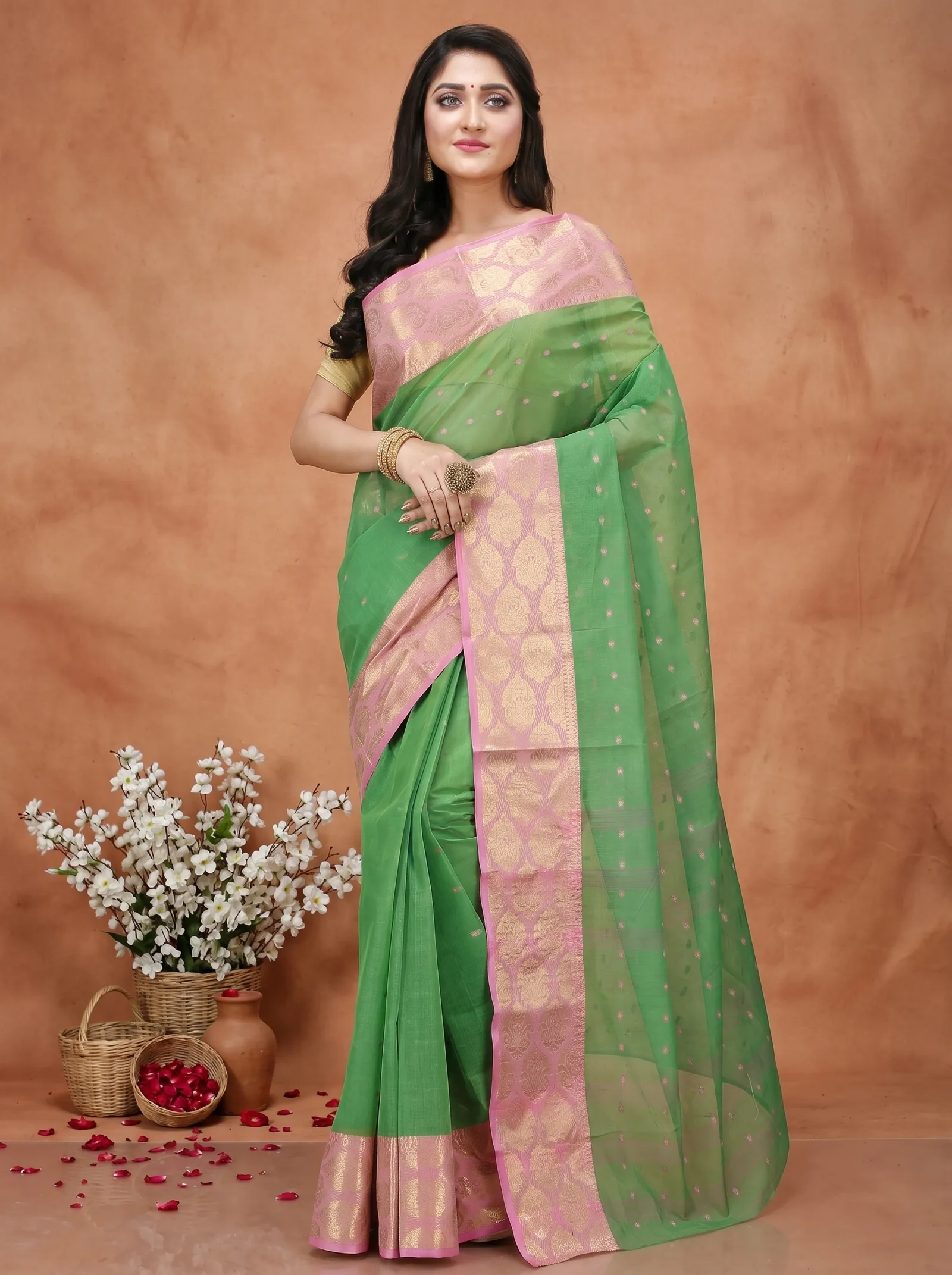 DipDiya Pure Cotton  Artisan Crafted Green Traditional Bengali Asmani Tant Saree
