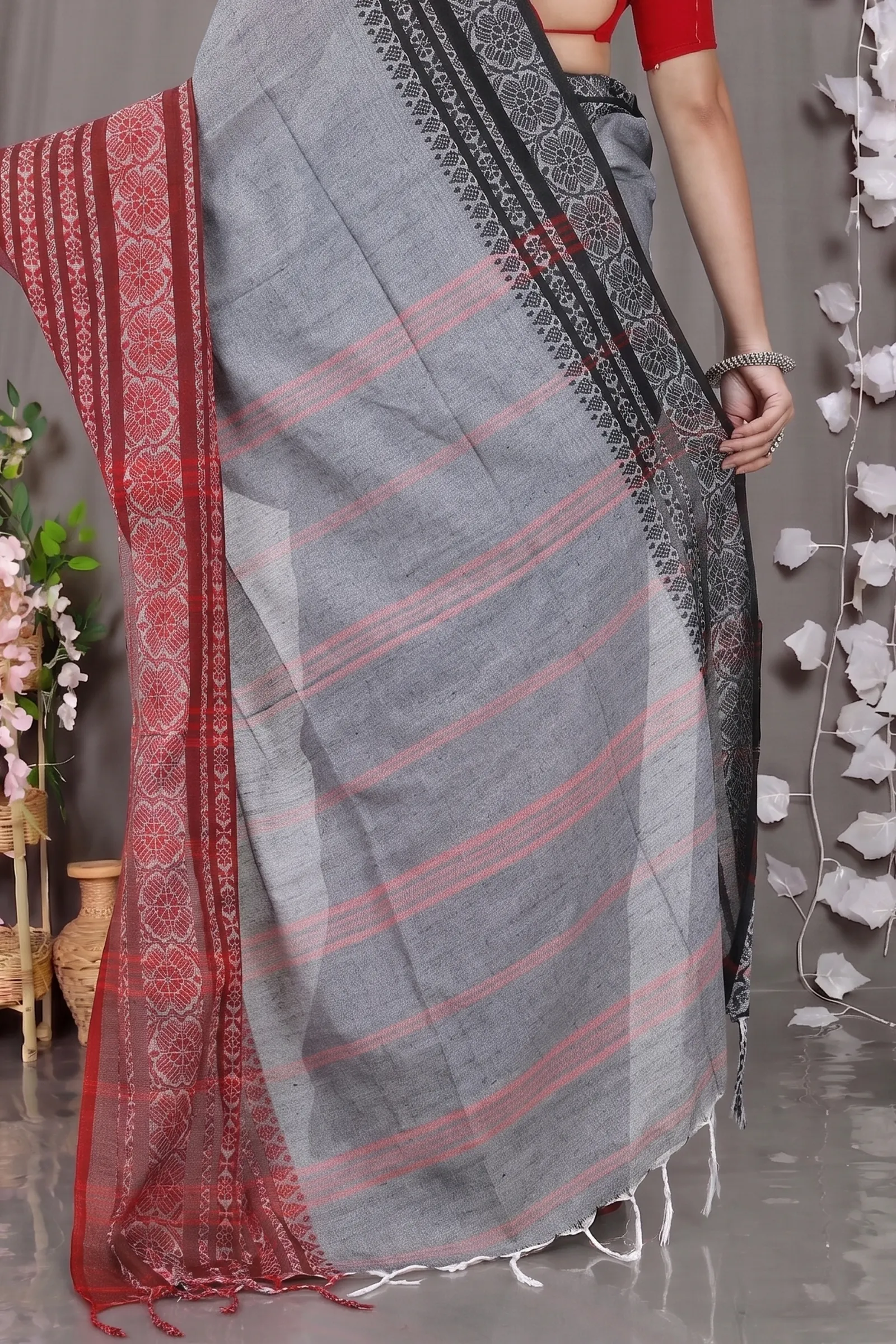 DipDiya Pure Cotton  Artisan Crafted Grey Black Traditional Bengali Begompuri Hand Handloom Saree